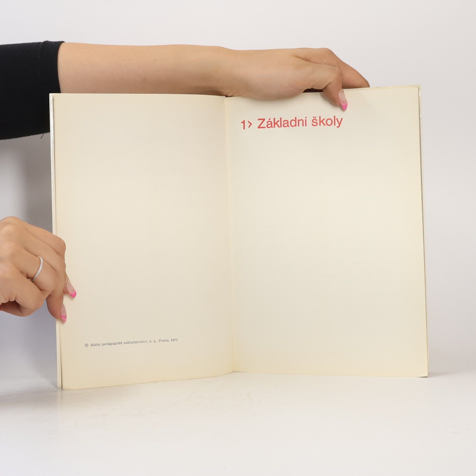 Various authors Třicet let socialistického školství v Československé socialistické republice (1945–1975) 1
