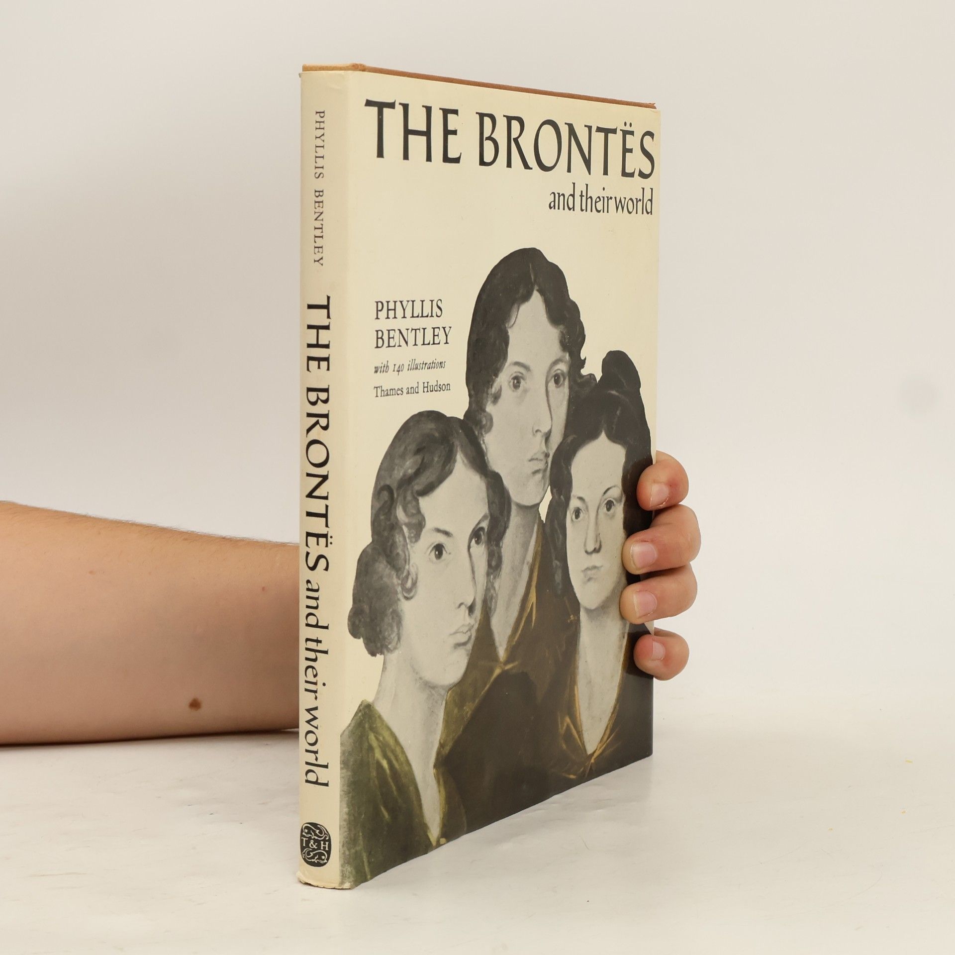 Phyllis Eleanor Bentley The Brontës and Their World