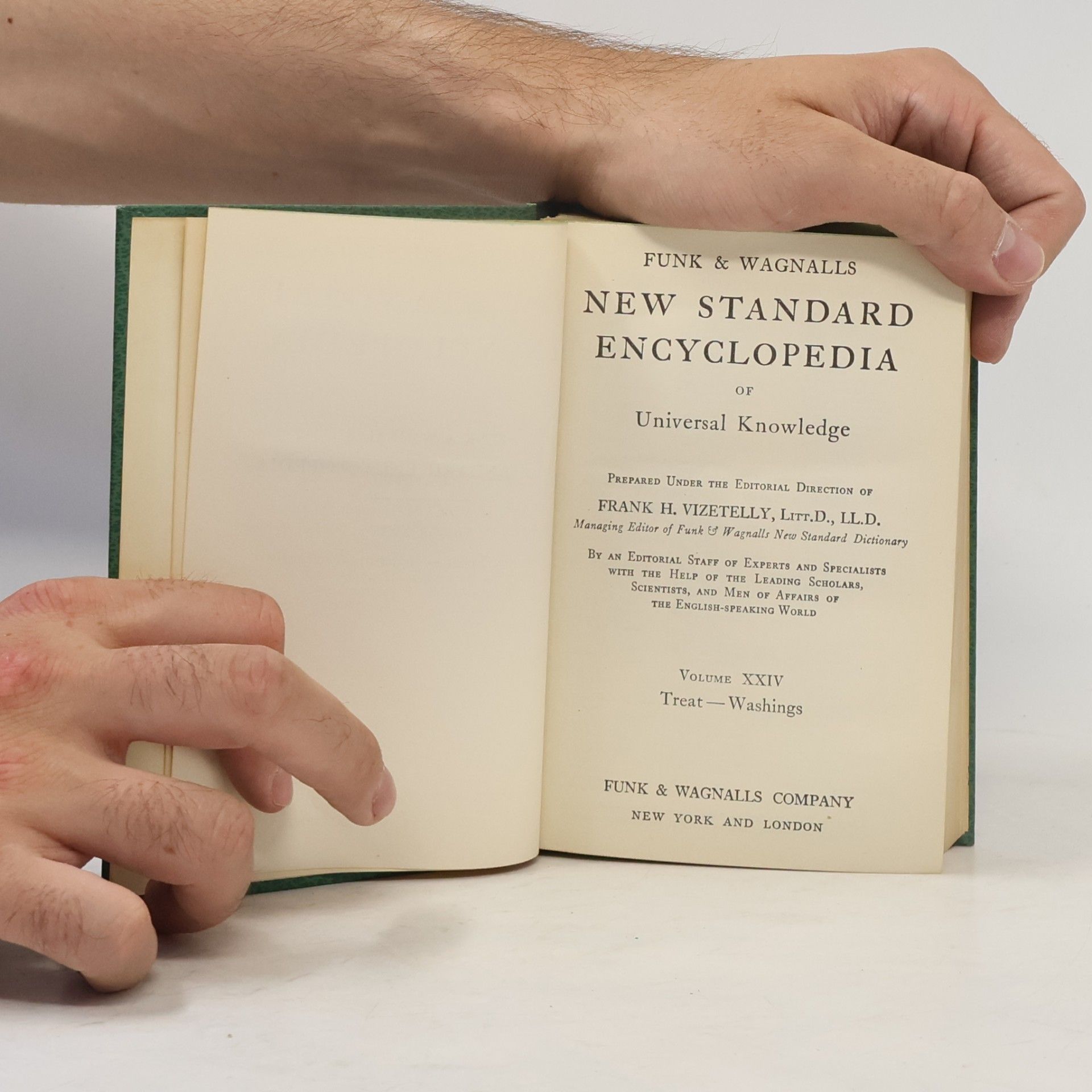 Various authors Funk & Wagnalls New Standard Encyclopedia of Universal Knowledge XXIV