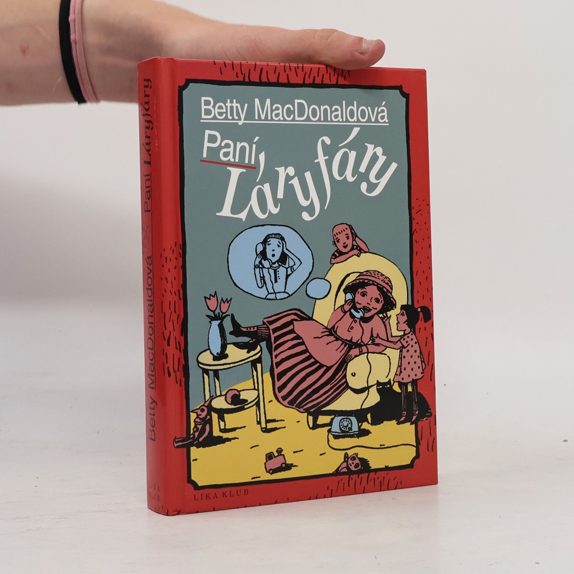 Lucie Štamfestová Paní Láryfáry