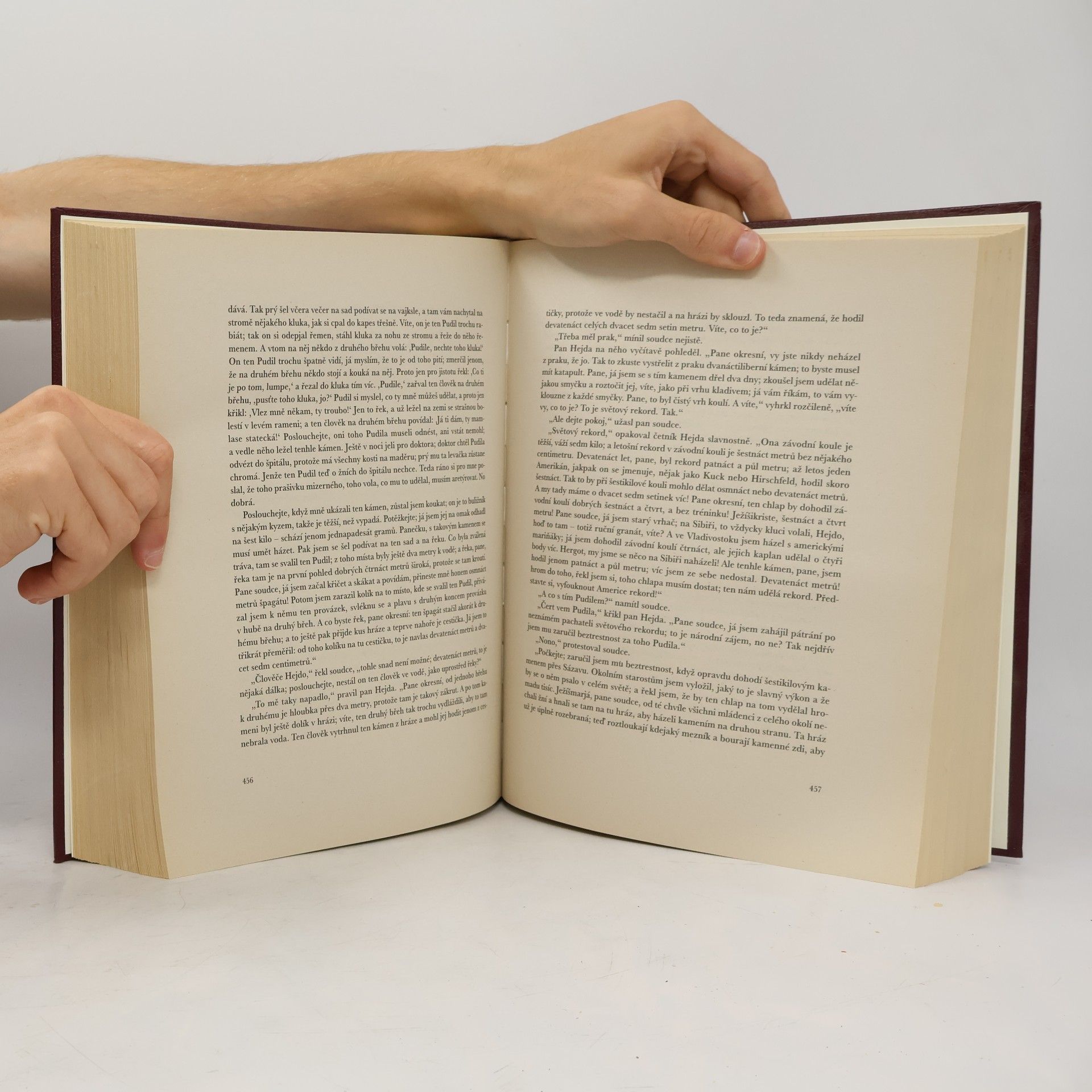 Karel Čapek Válka s mloky; Krakatit; Povídky z jedné kapsy; Povídky z druhé kapsy; Bajky a podpovídky; Proč nejsem komunistou