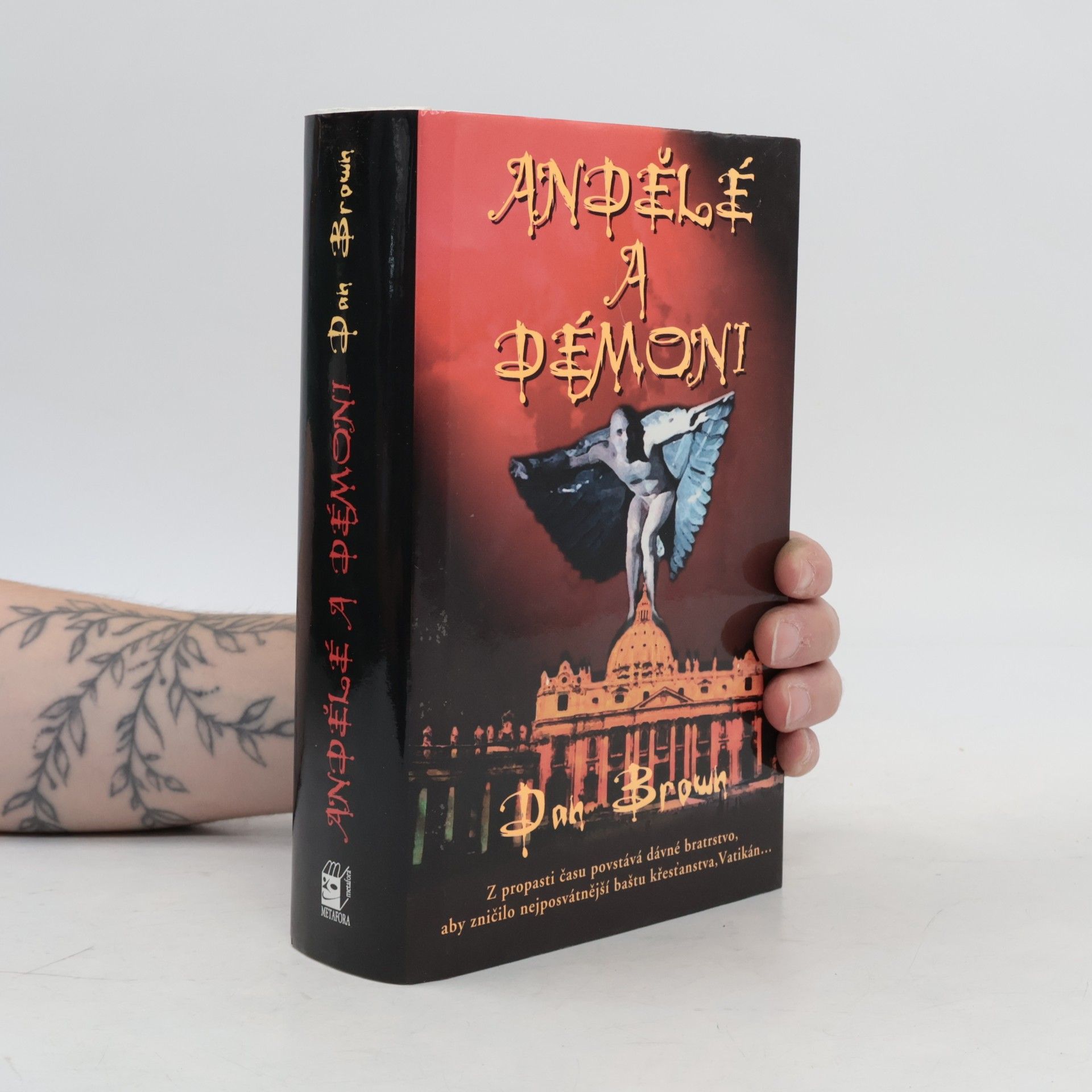 Dan Brown Andělé a démoni
