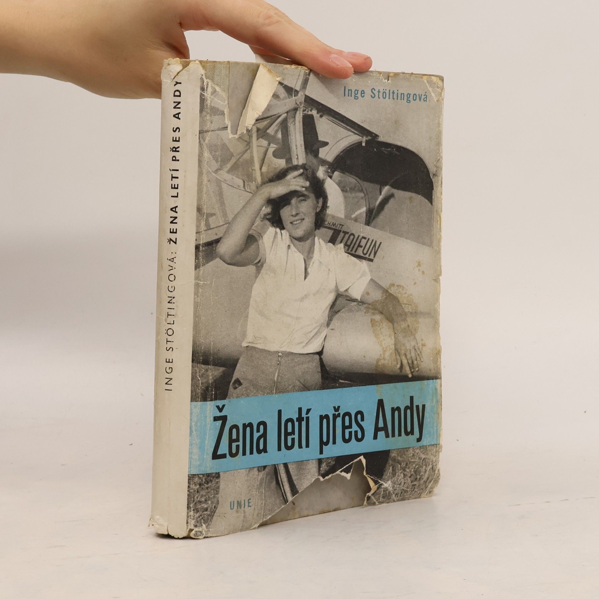 Inge Stölting Žena letí přes Andy