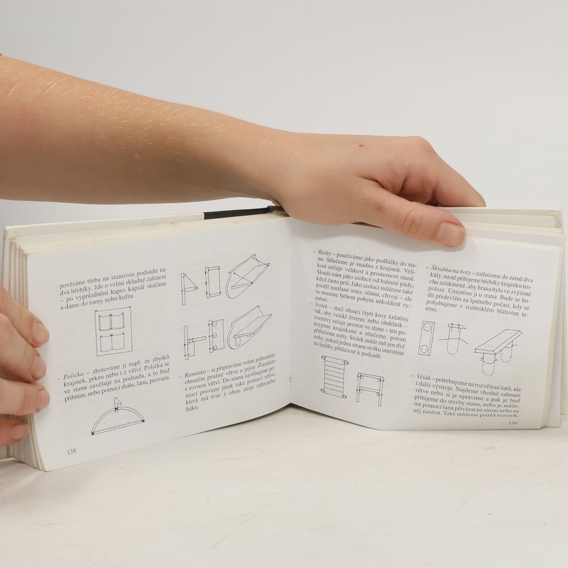 Autores varios Malá tábornická encyklopedie