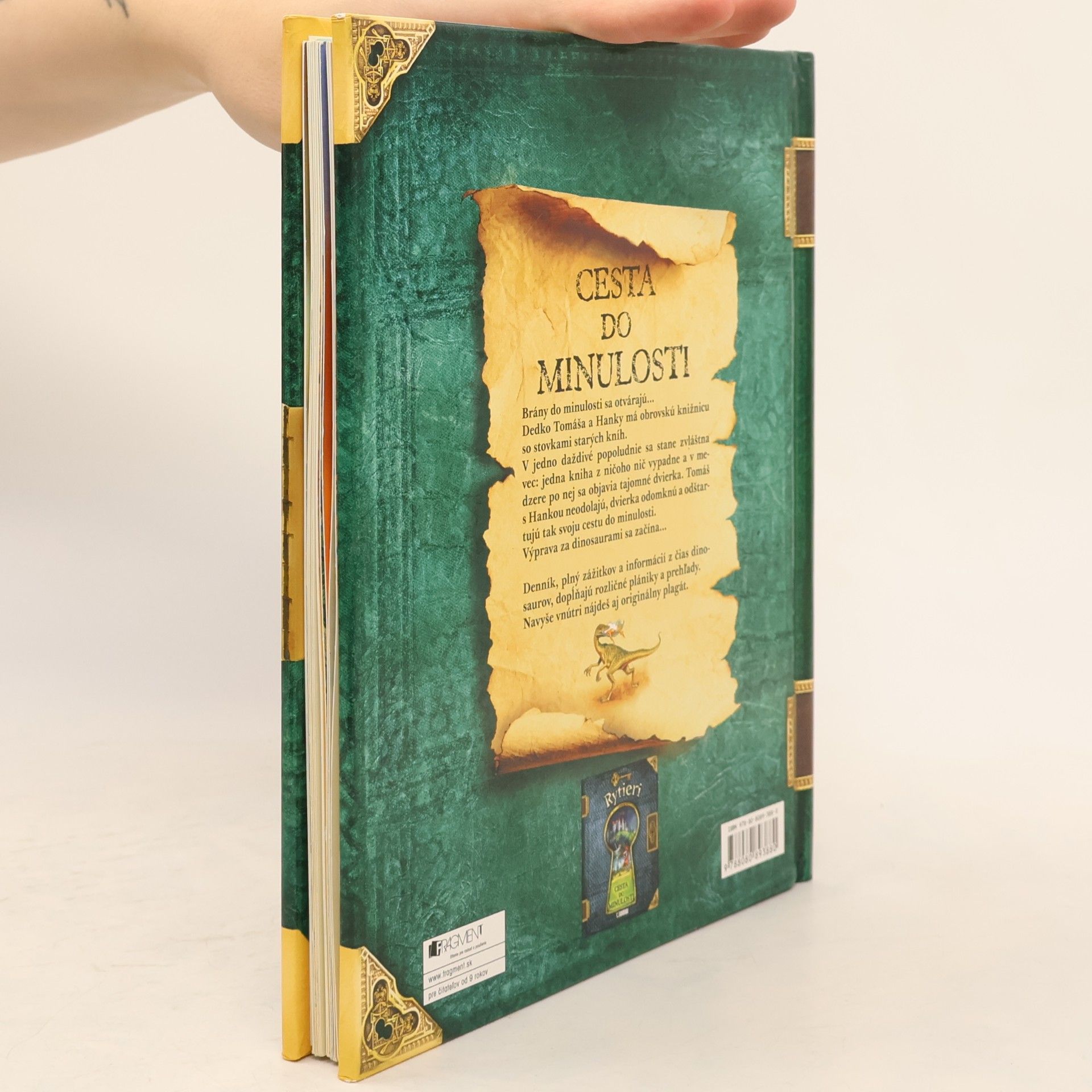 Nicholas Harris Dinosaury: Cesta do minulosti