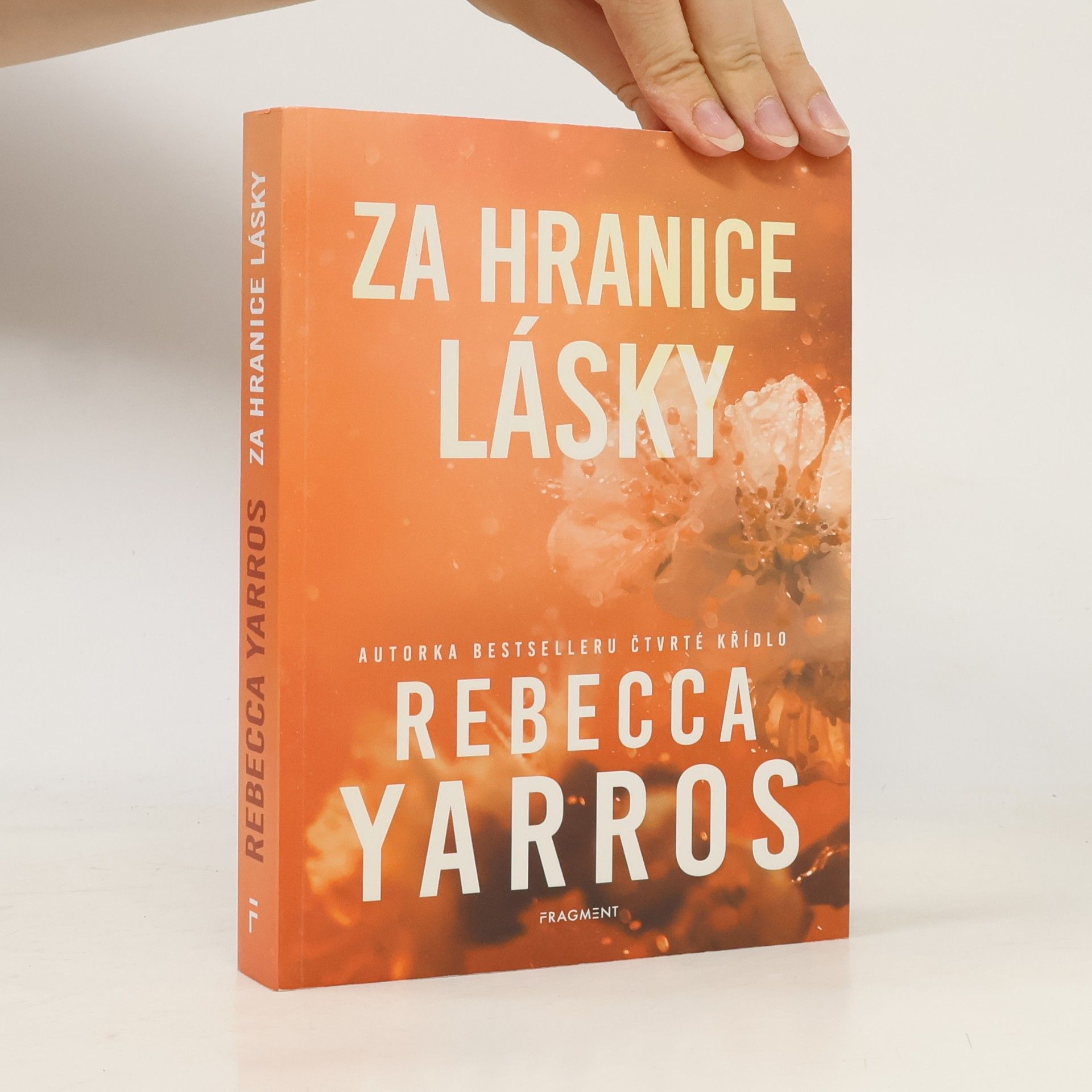 Rebecca Yarros Za hranice lásky