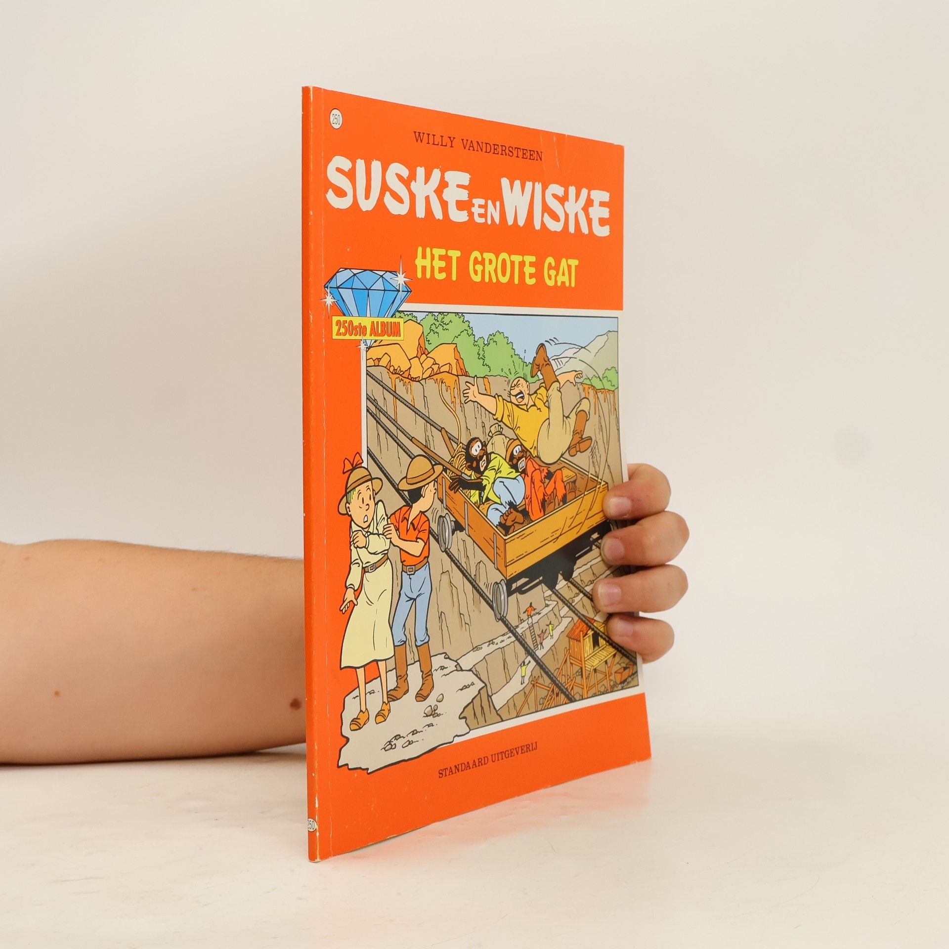 Willy Vandersteen Suske en Wiske - 250: Het grote gat