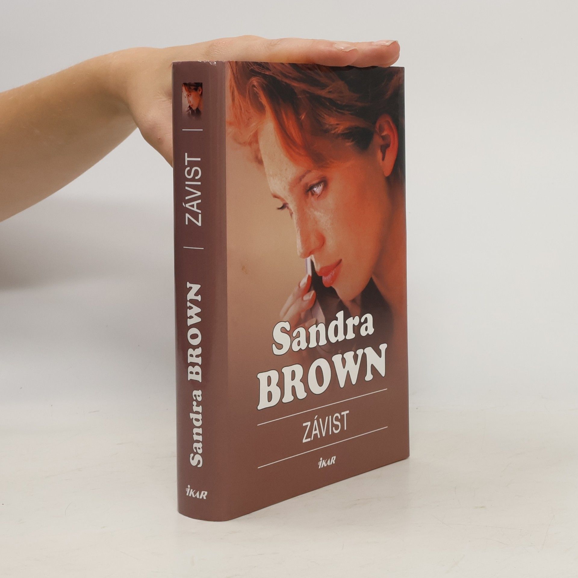 Sandra Brown Závist