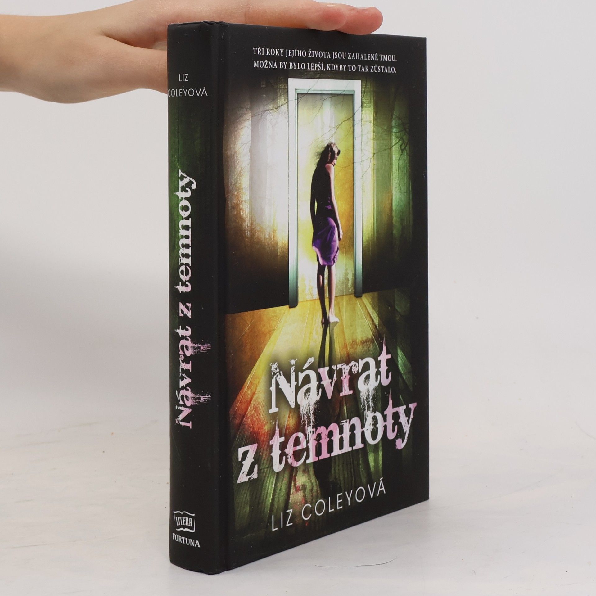 Liz Coley Návrat z temnoty