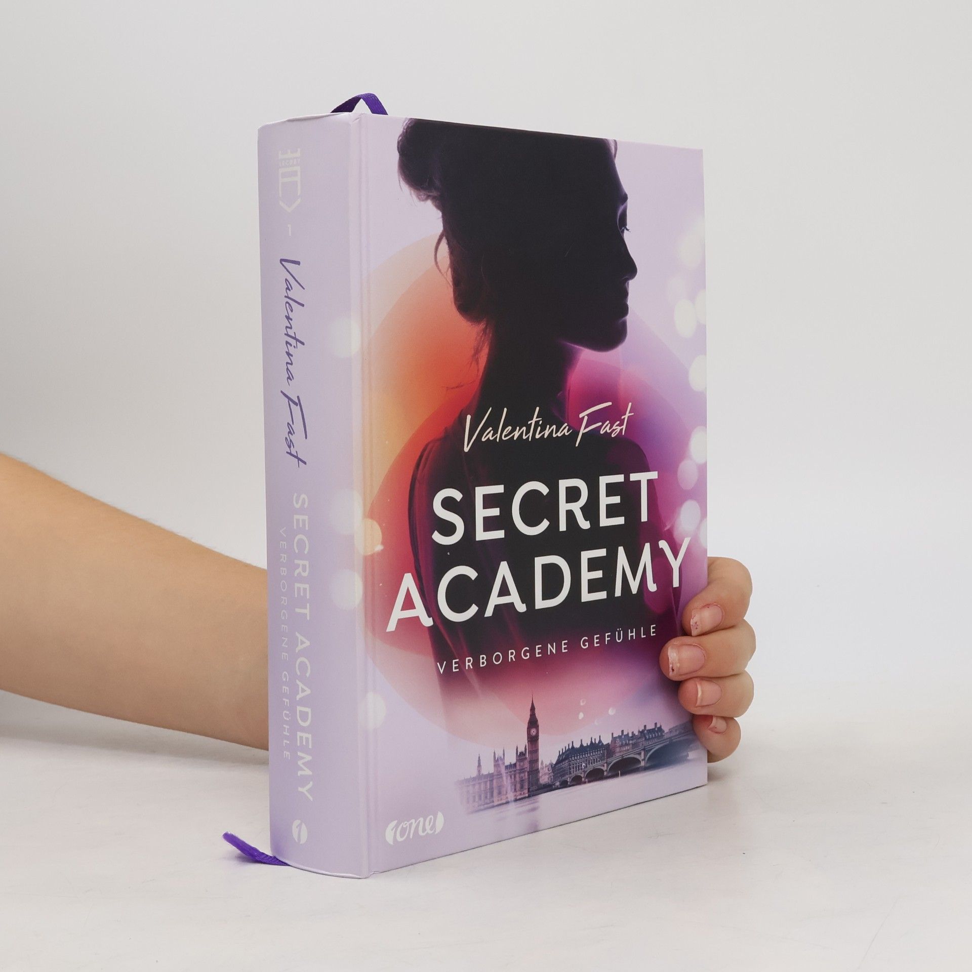 Valentina Fast Secret Academy 1