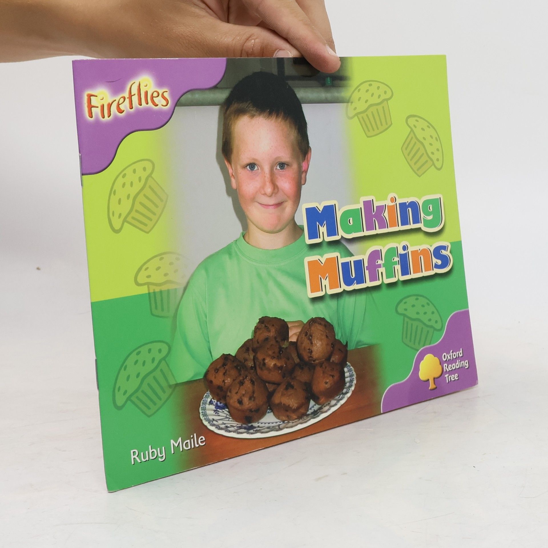 Oxford Reading Tree: Stage 1+: Fireflies: Making Muffins
