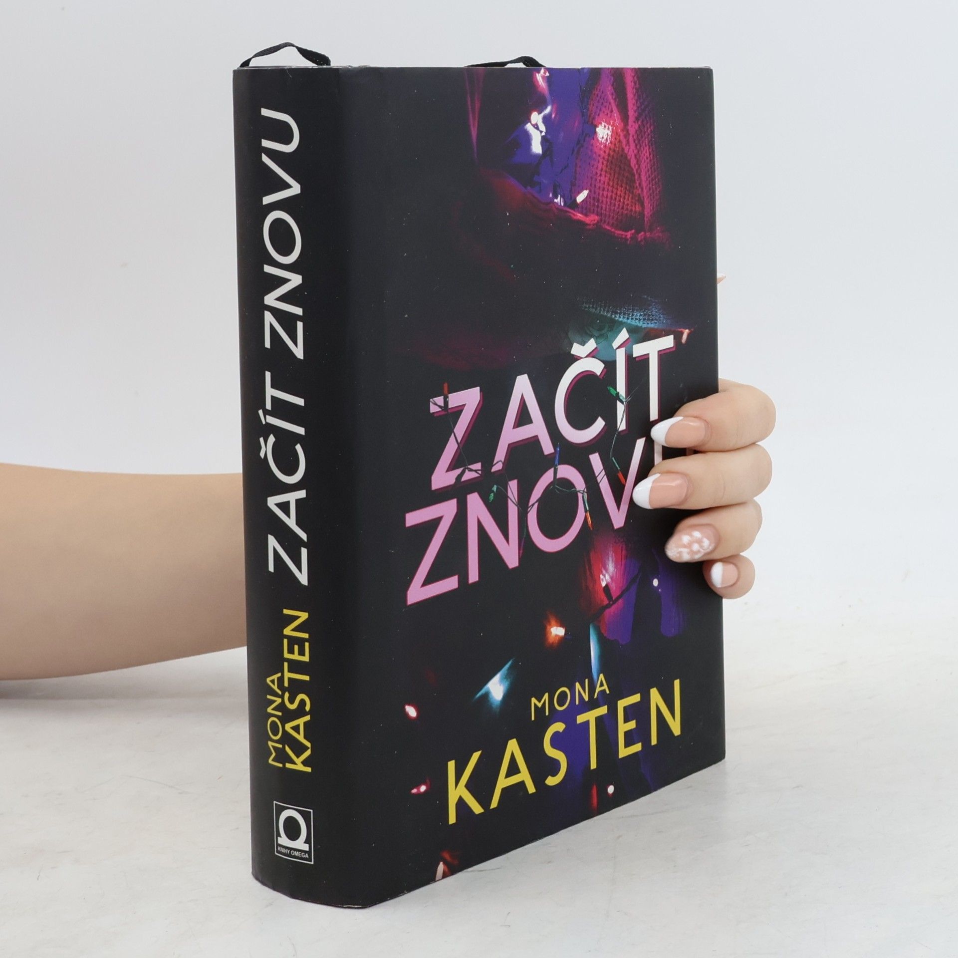 Mona Kasten Začít znovu