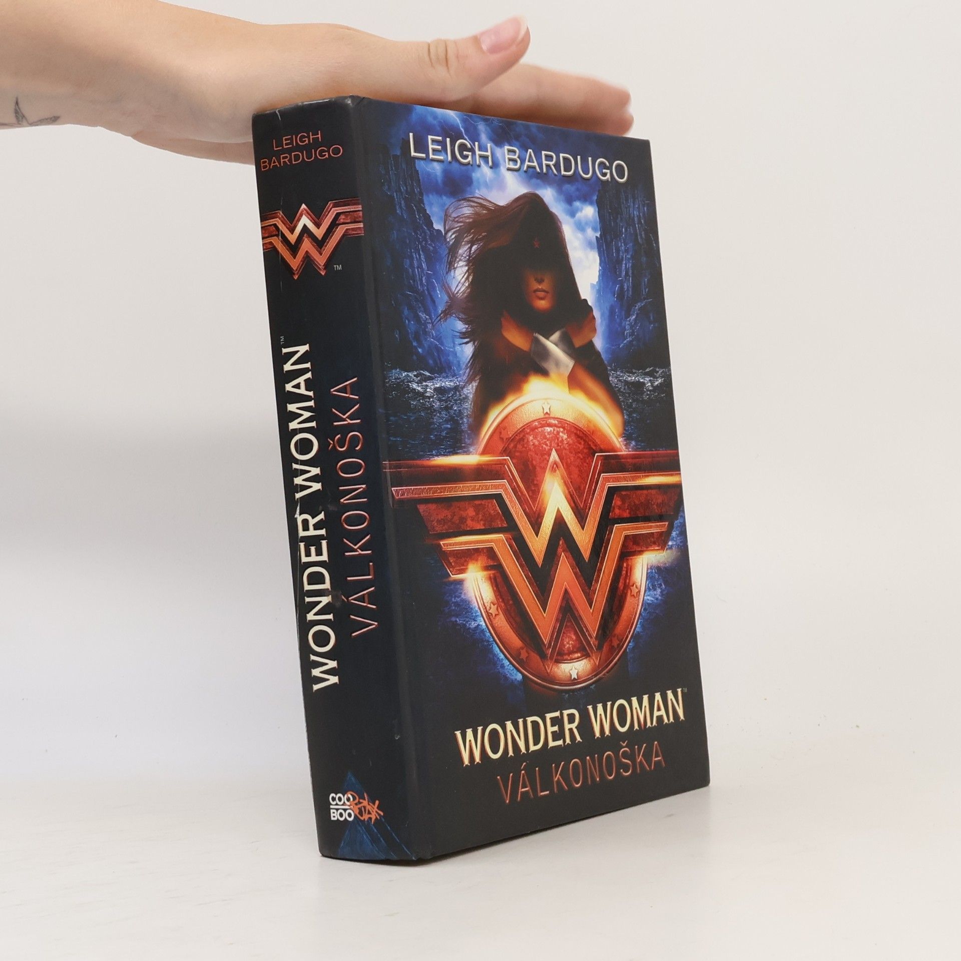 Leigh Bardugo Wonder Woman. Válkonoška