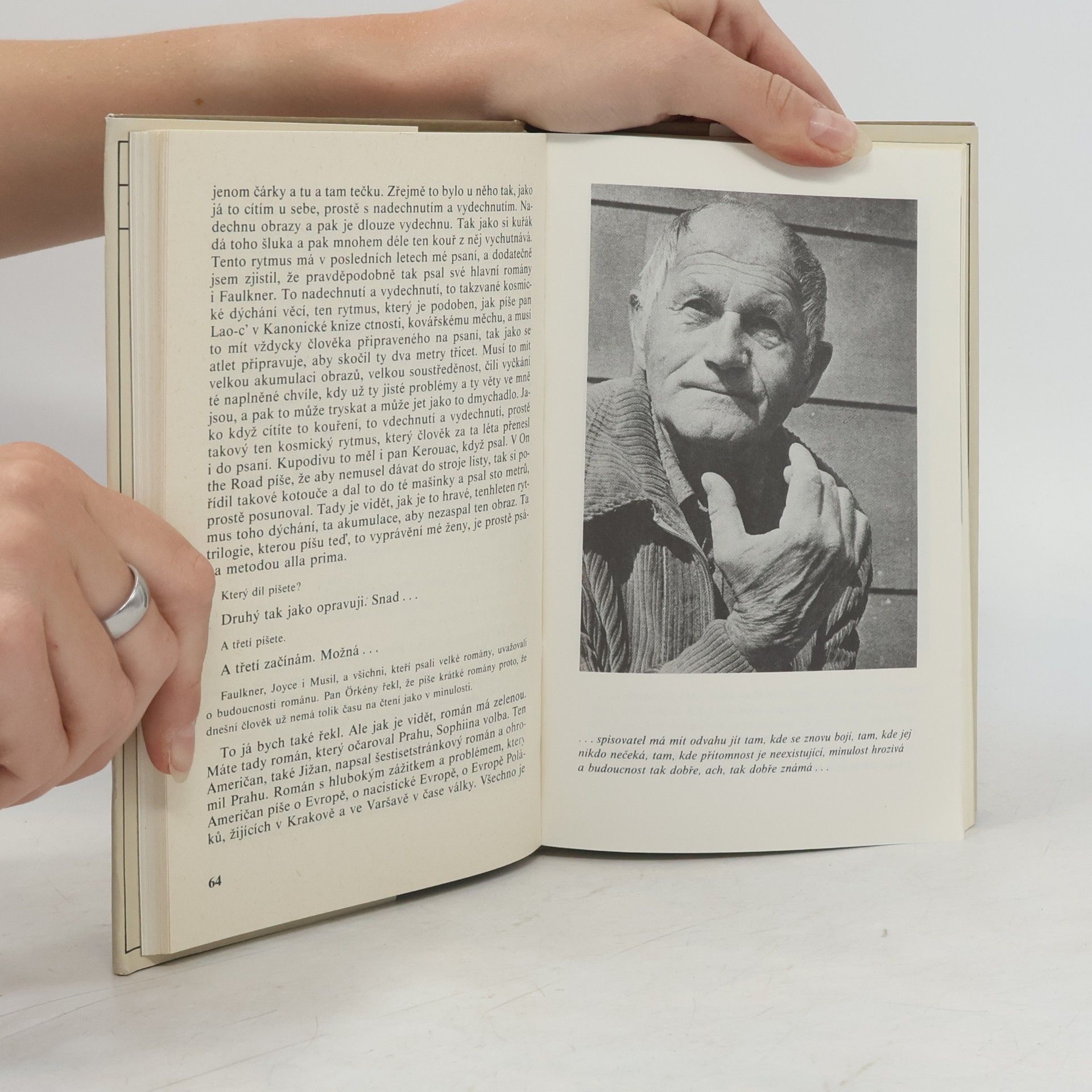 Bohumil Hrabal Kličky na kapesníku