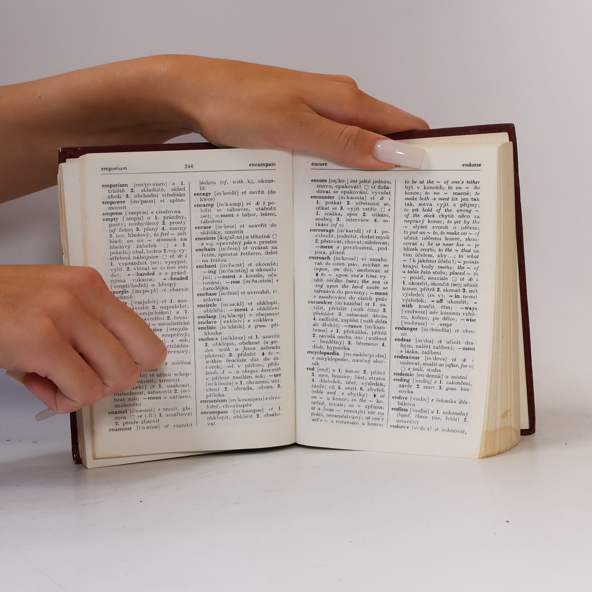 Jan Caha Anglicko-český slovník