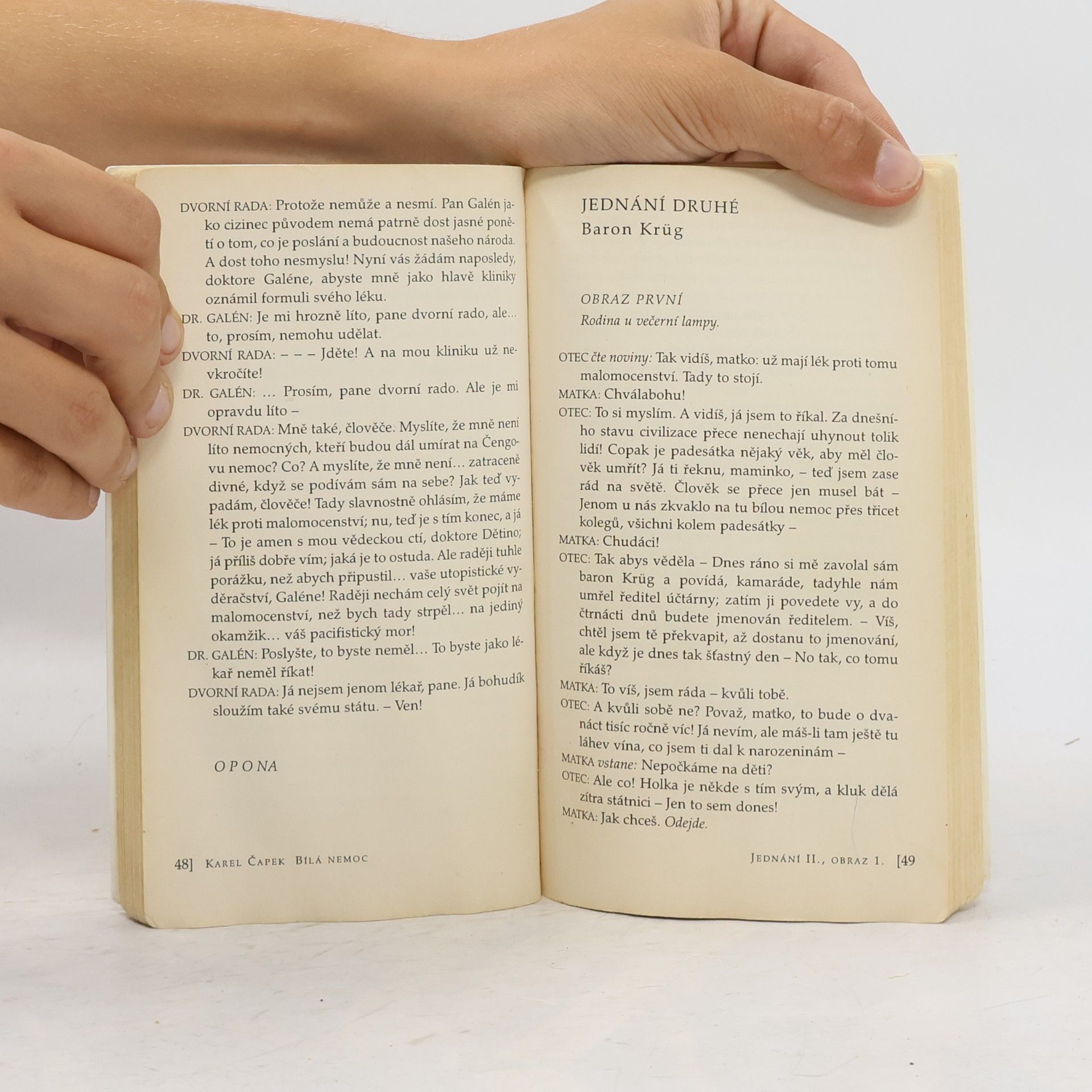 Karel Čapek Bílá nemoc : drama o třech aktech ve 14 obrazech