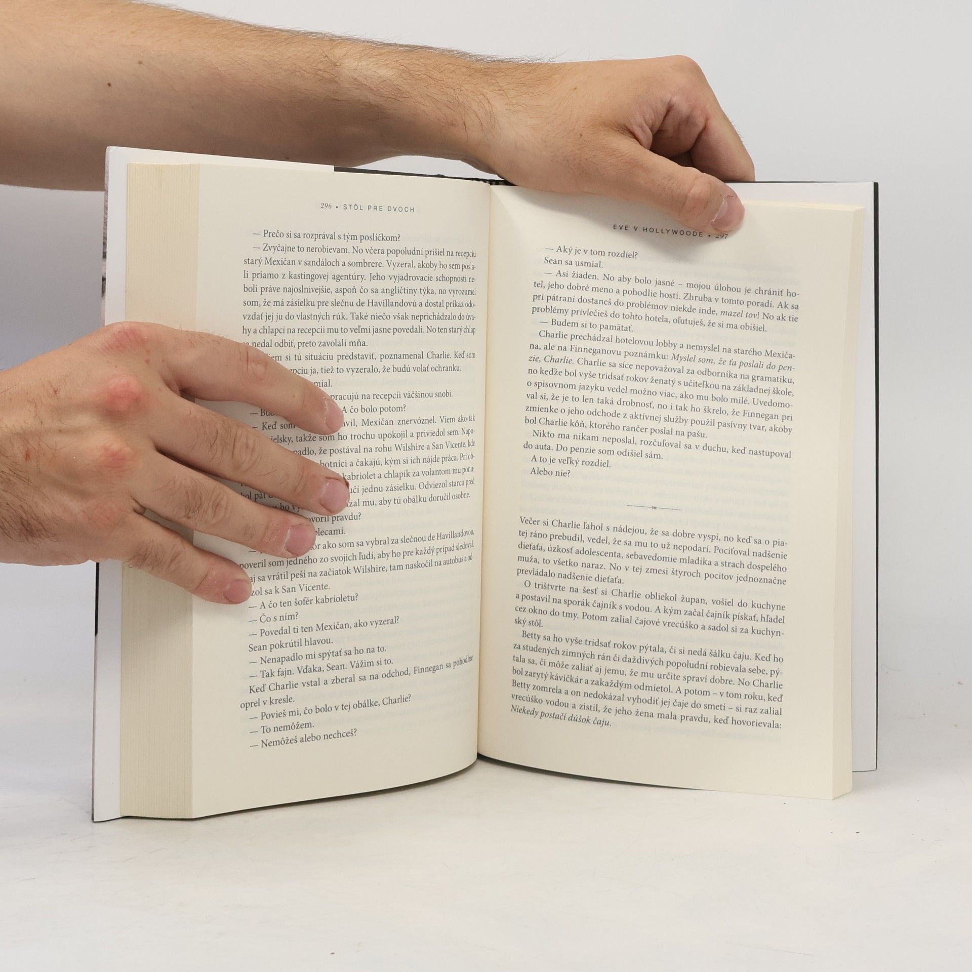 Amor Towles Stôl pre dvoch