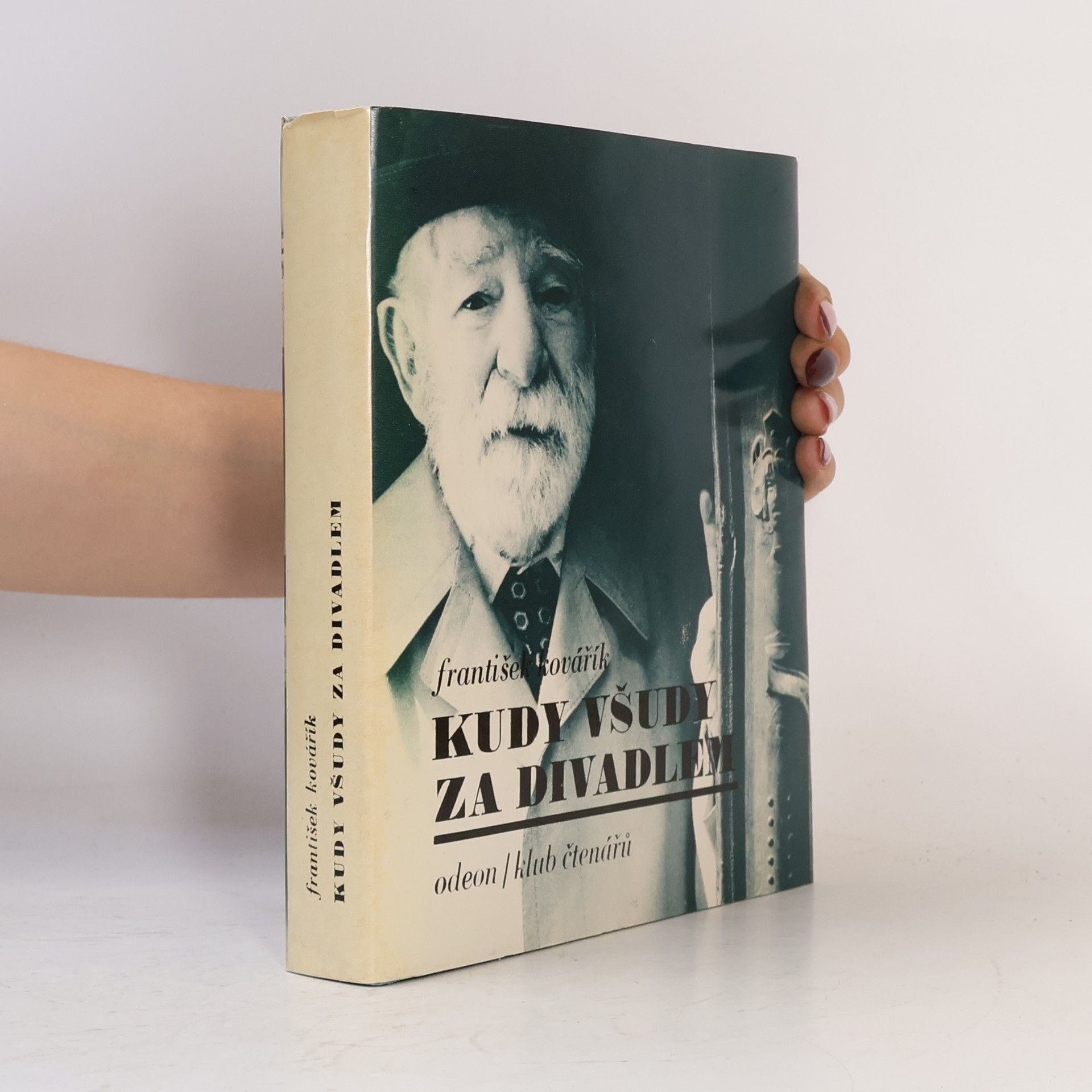 František Kovařík Kudy všudy za divadlem