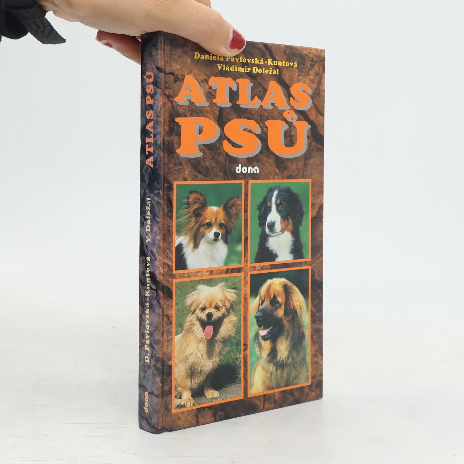Daniela Pavlovská Kuntová Atlas psů