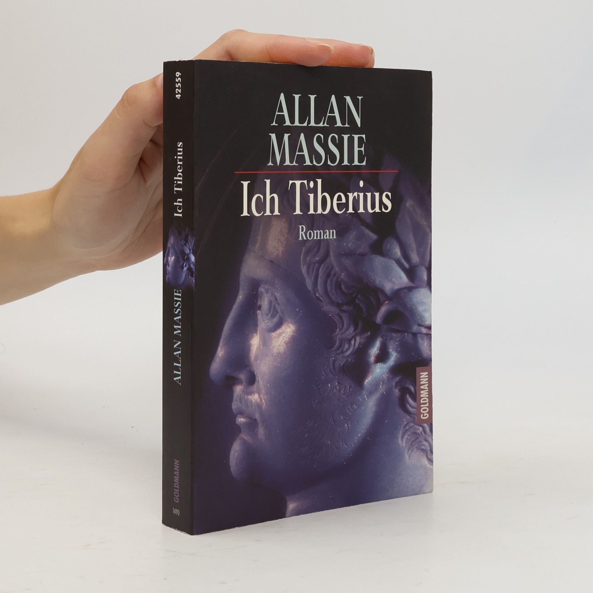 Allan Massie Ich, Tiberius
