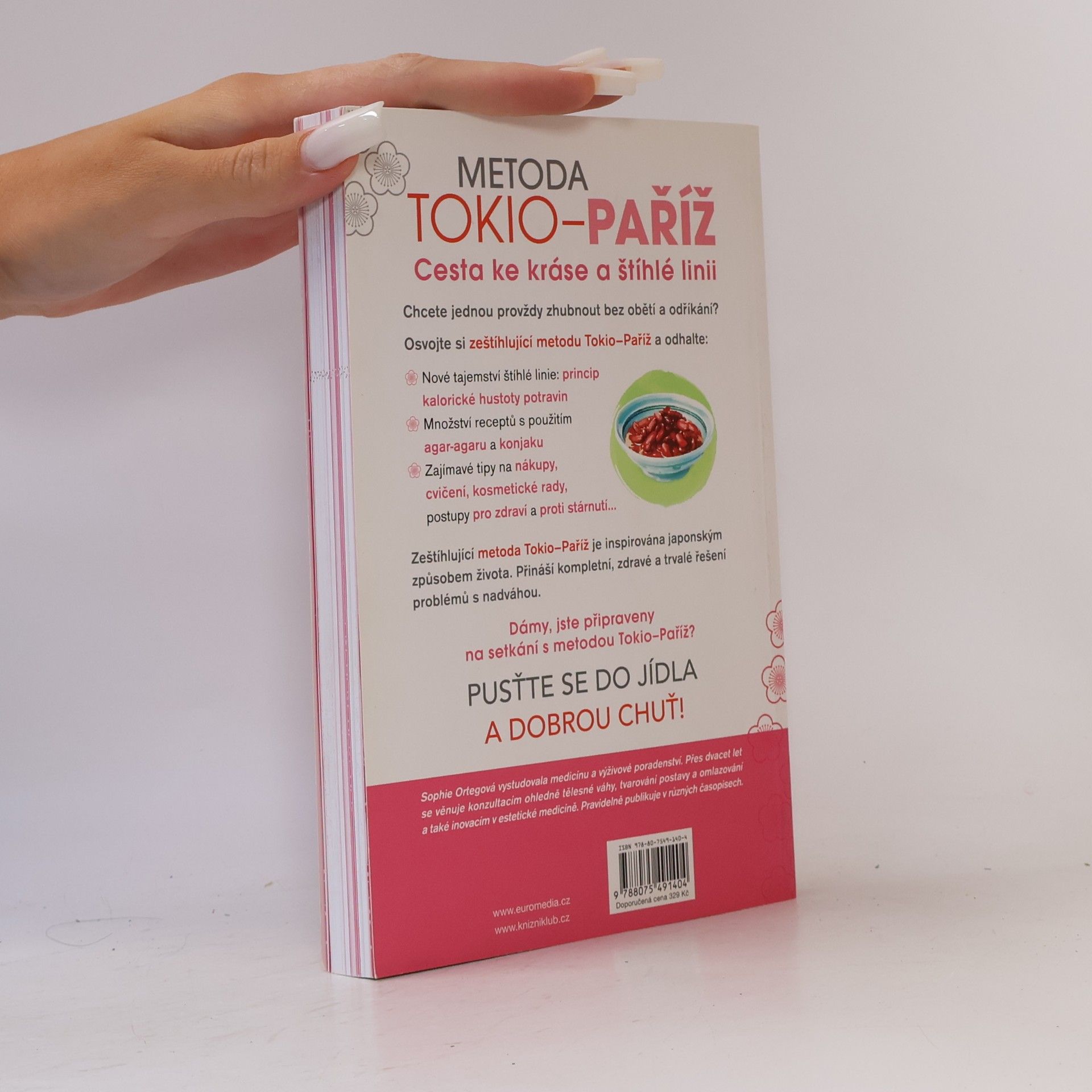 Sophie Ortega Japonky nechodí na plastiku