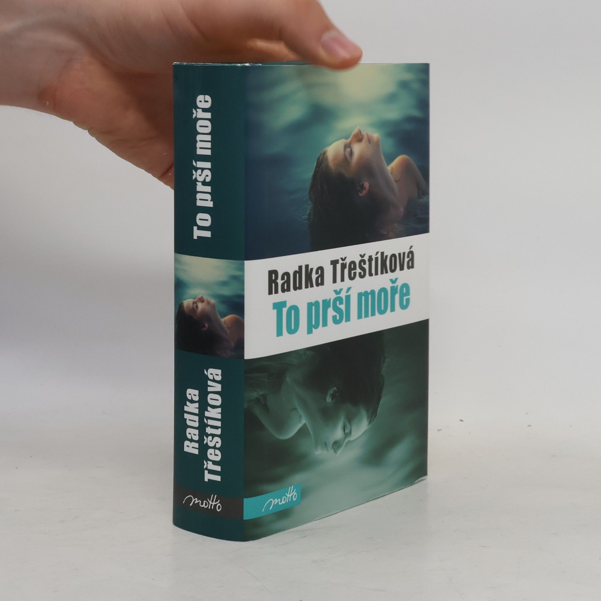 Radka Třeštíková To prší moře