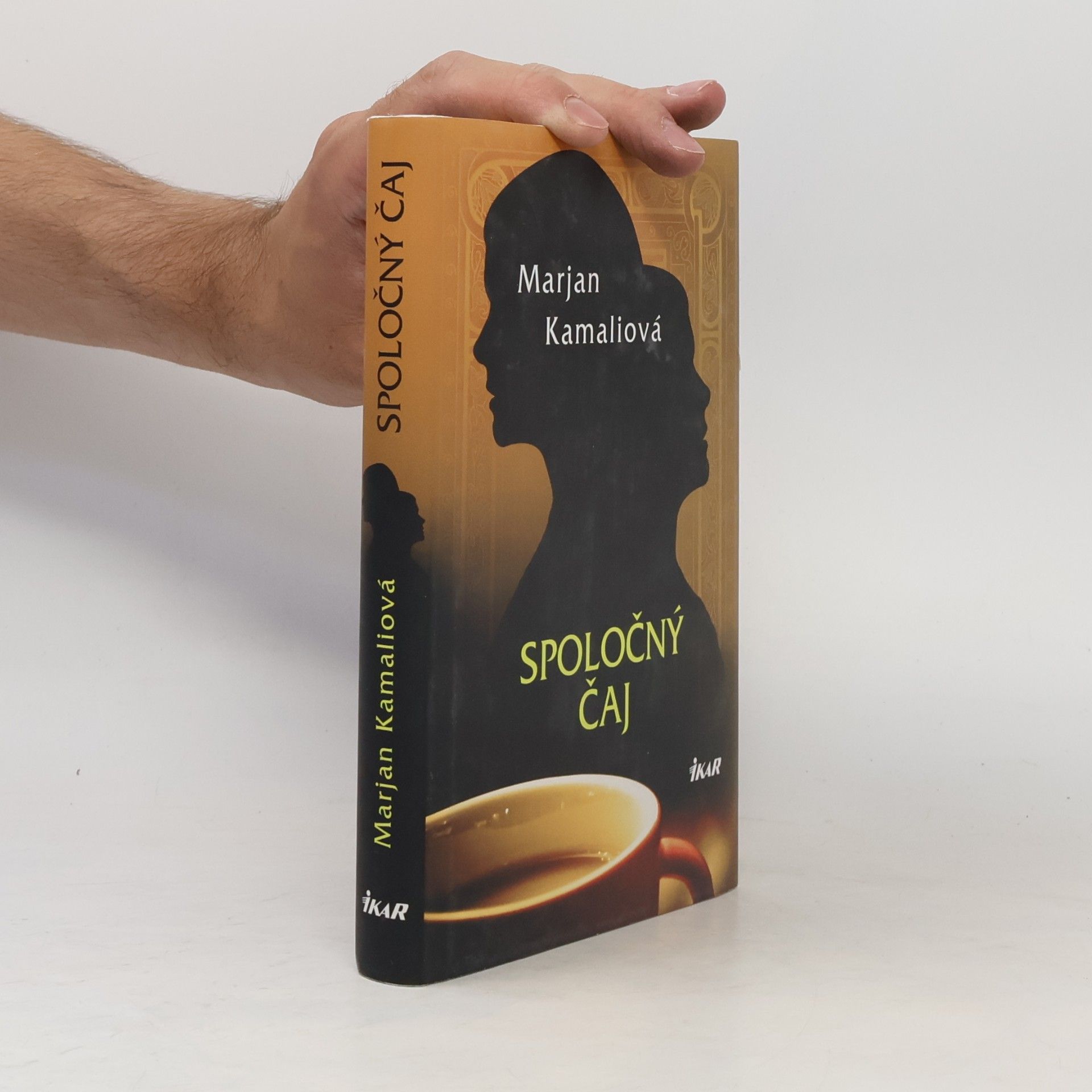 Marjan Kamali Spoločný čaj