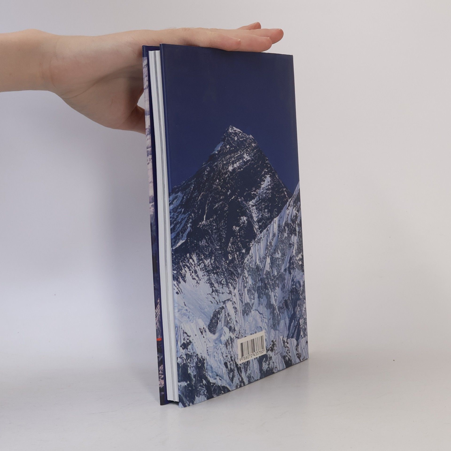 Reinhold Messner Everest sólo. Průzračný horizont