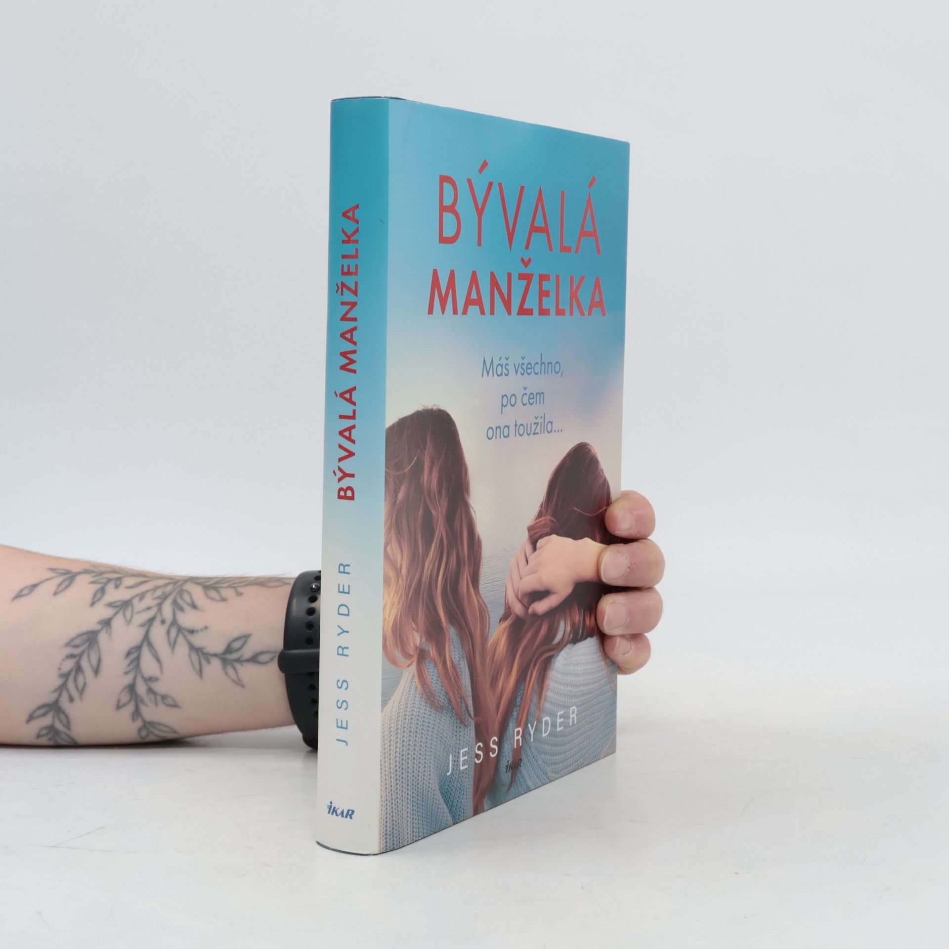 JESS. RYDER Bývalá manželka