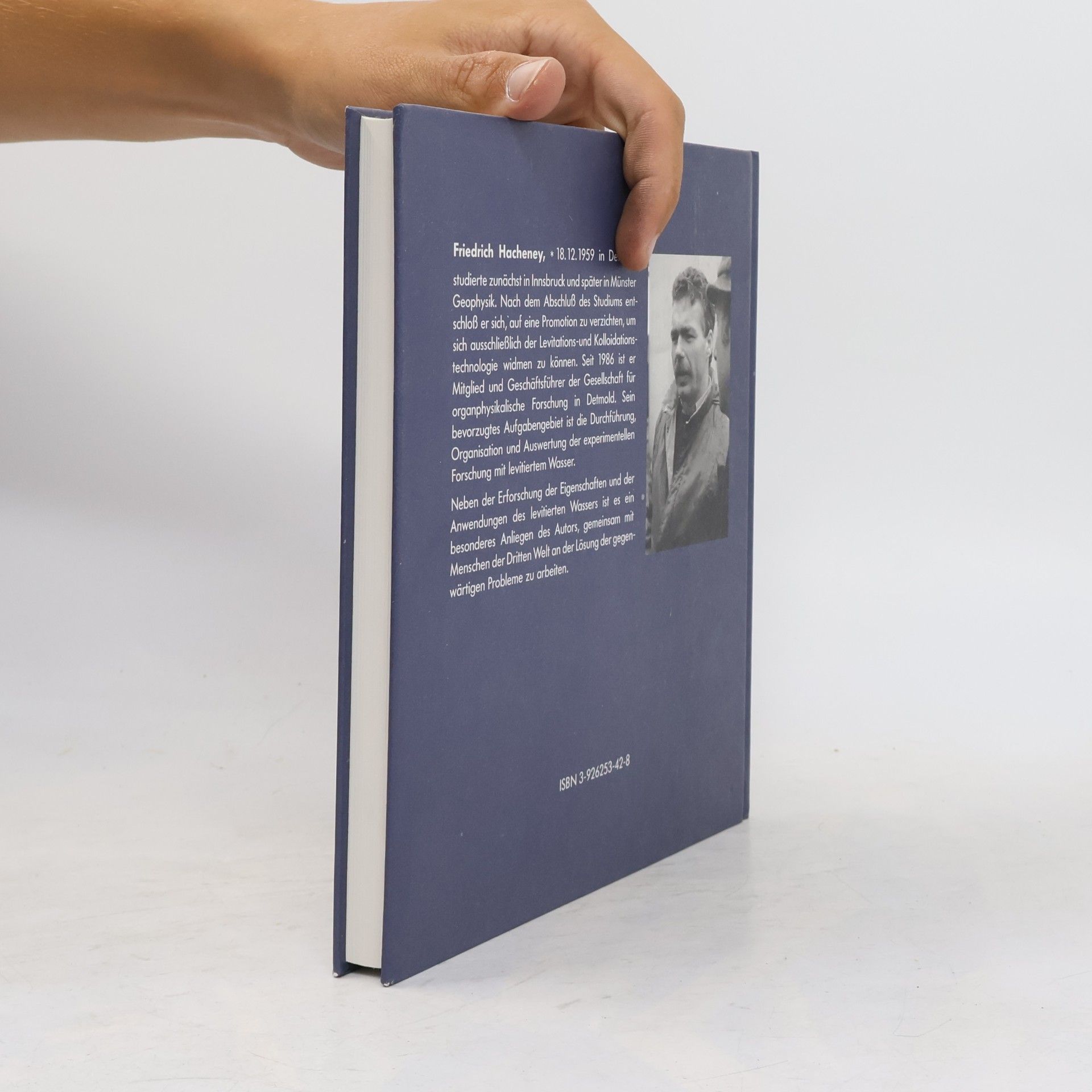 Friedrich Hacheney Levitiertes Wasser in Forschung und Anwendung