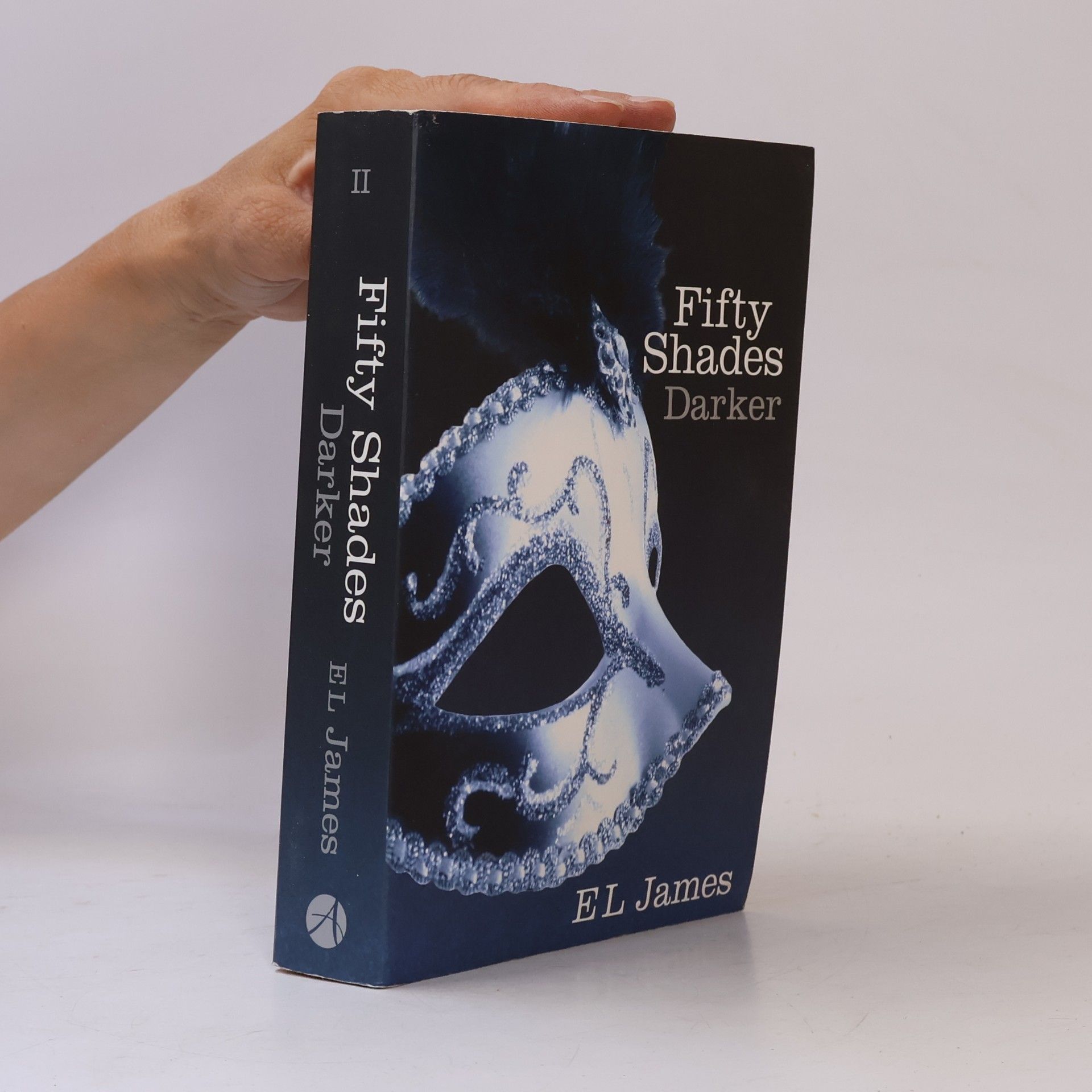 E. L. James Fifty Shades Darker