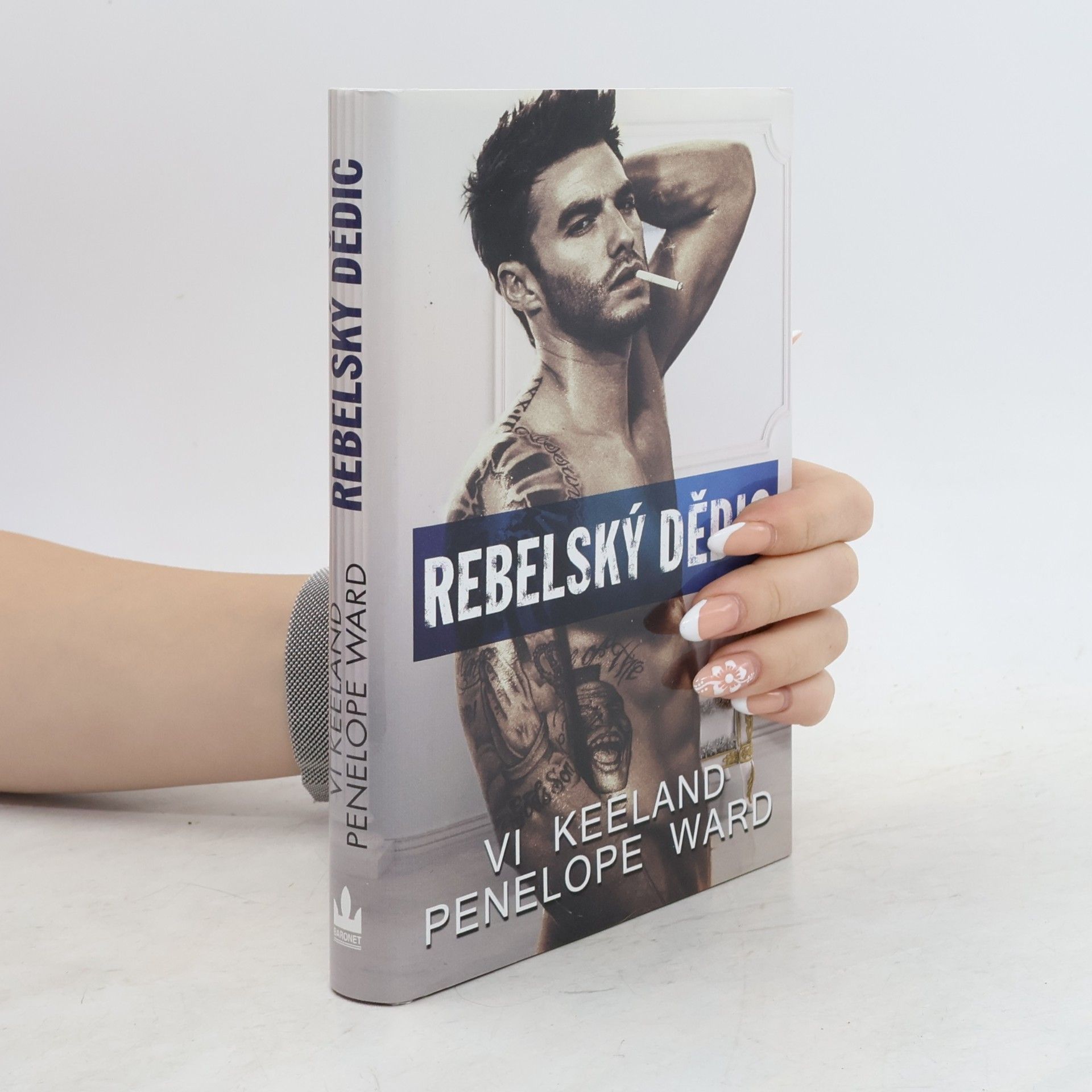 Vi Keeland Rebelský dědic