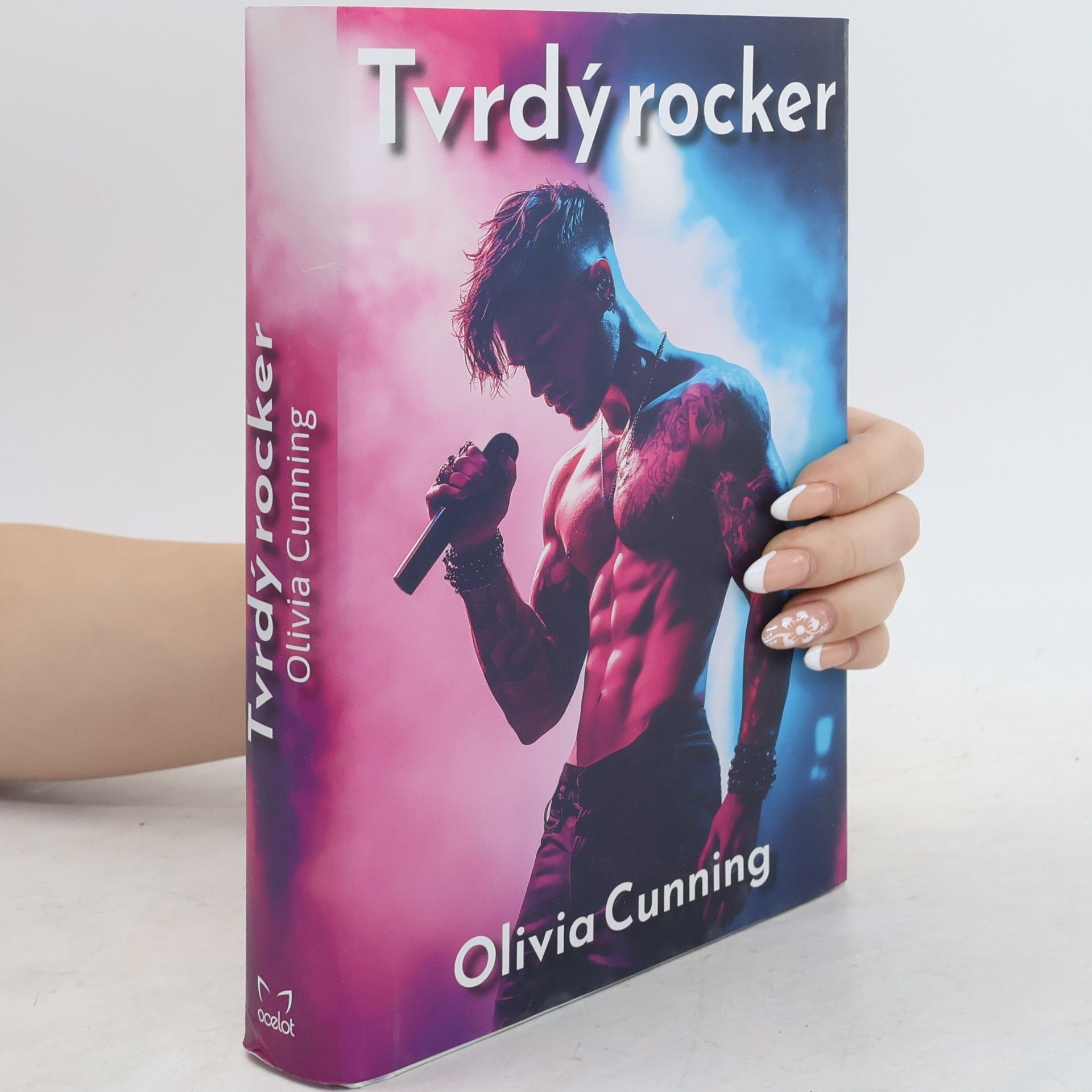 Olivia Cunning Tvrdý rocker