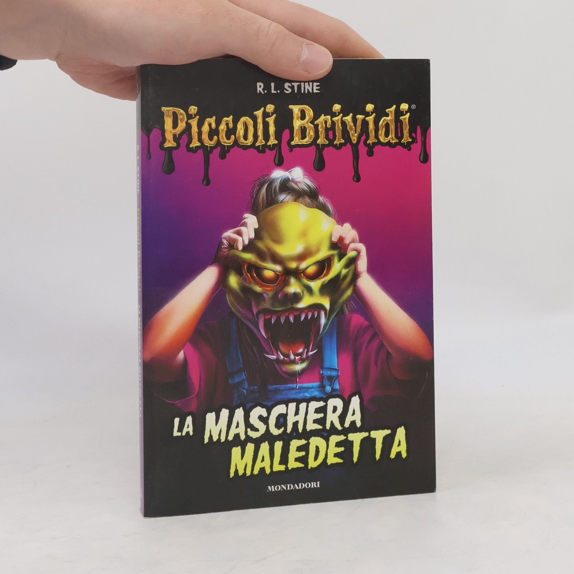 R. L. Stine Piccoli Brividi. La maschera maledetta 1