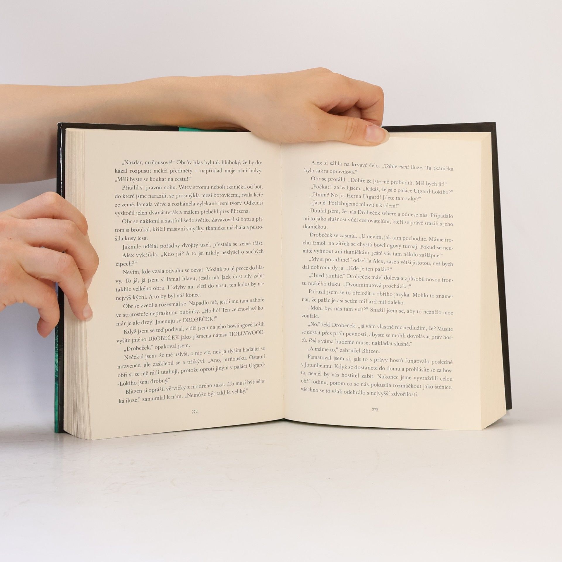 Rick Riordan Magnus Chase a bohové Ásgardu. Thorovo kladivo