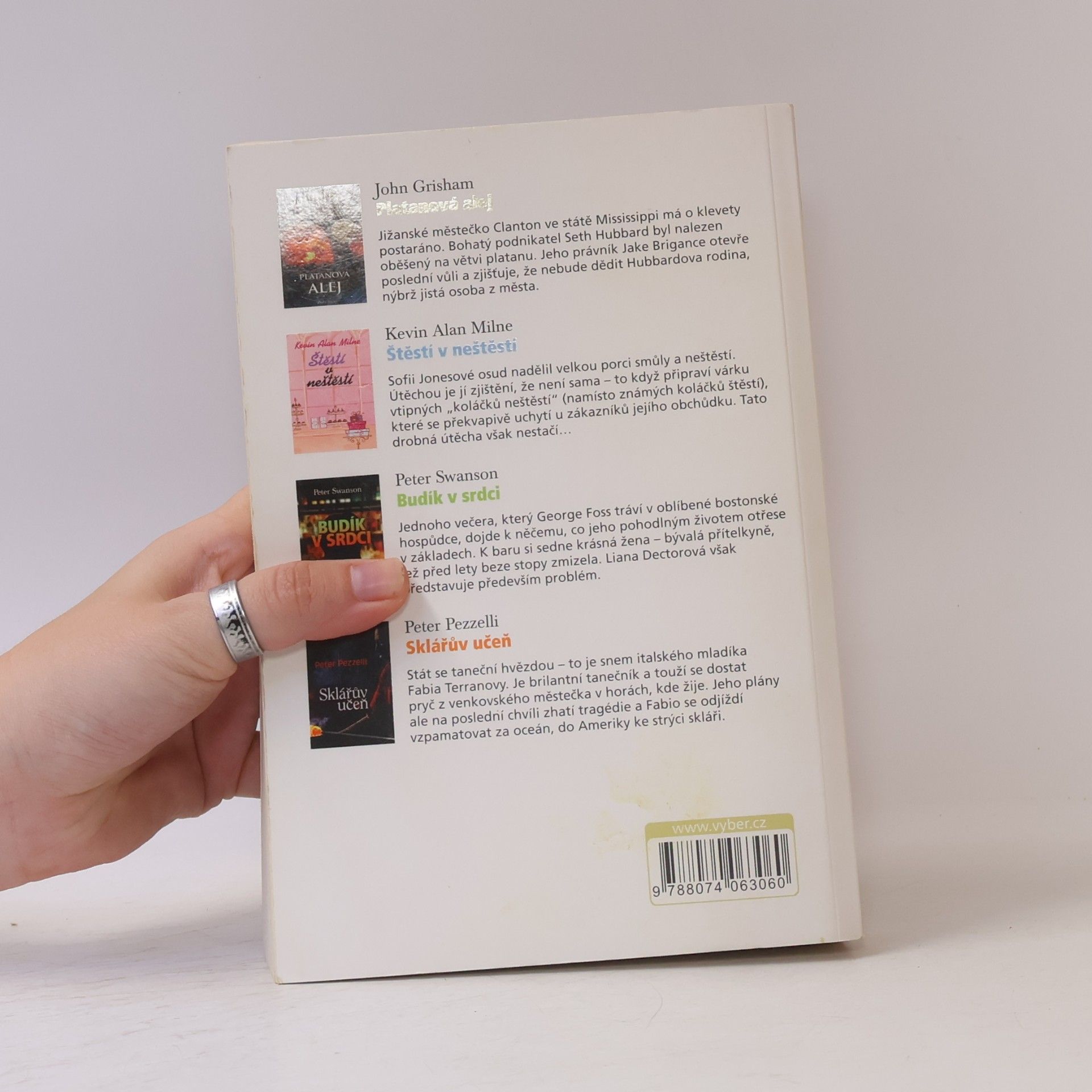 John Grisham Platanová alej, Štestí v neštěstí, Budík v srdci, Sklářův učeň