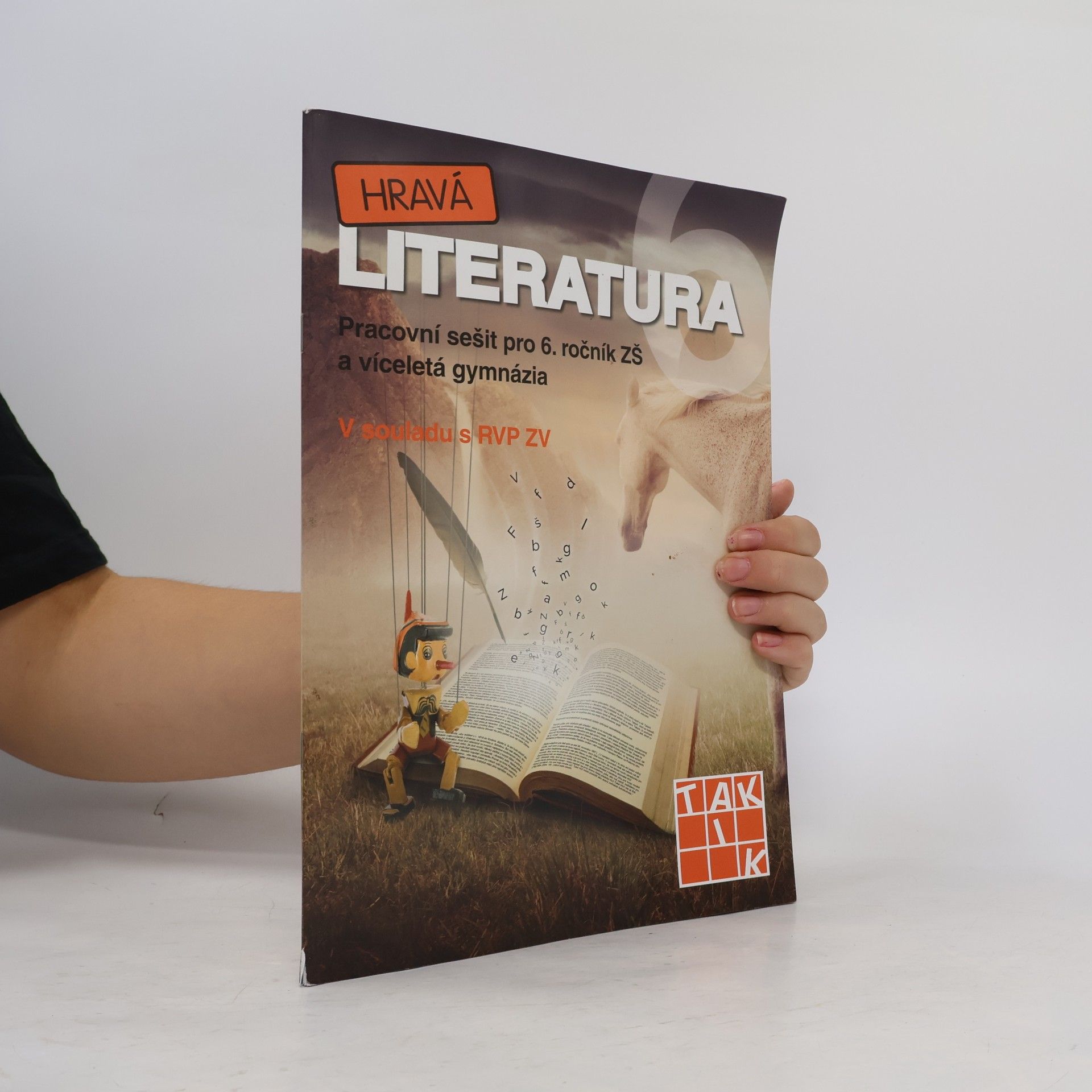 Various authors Hravá literatura 6