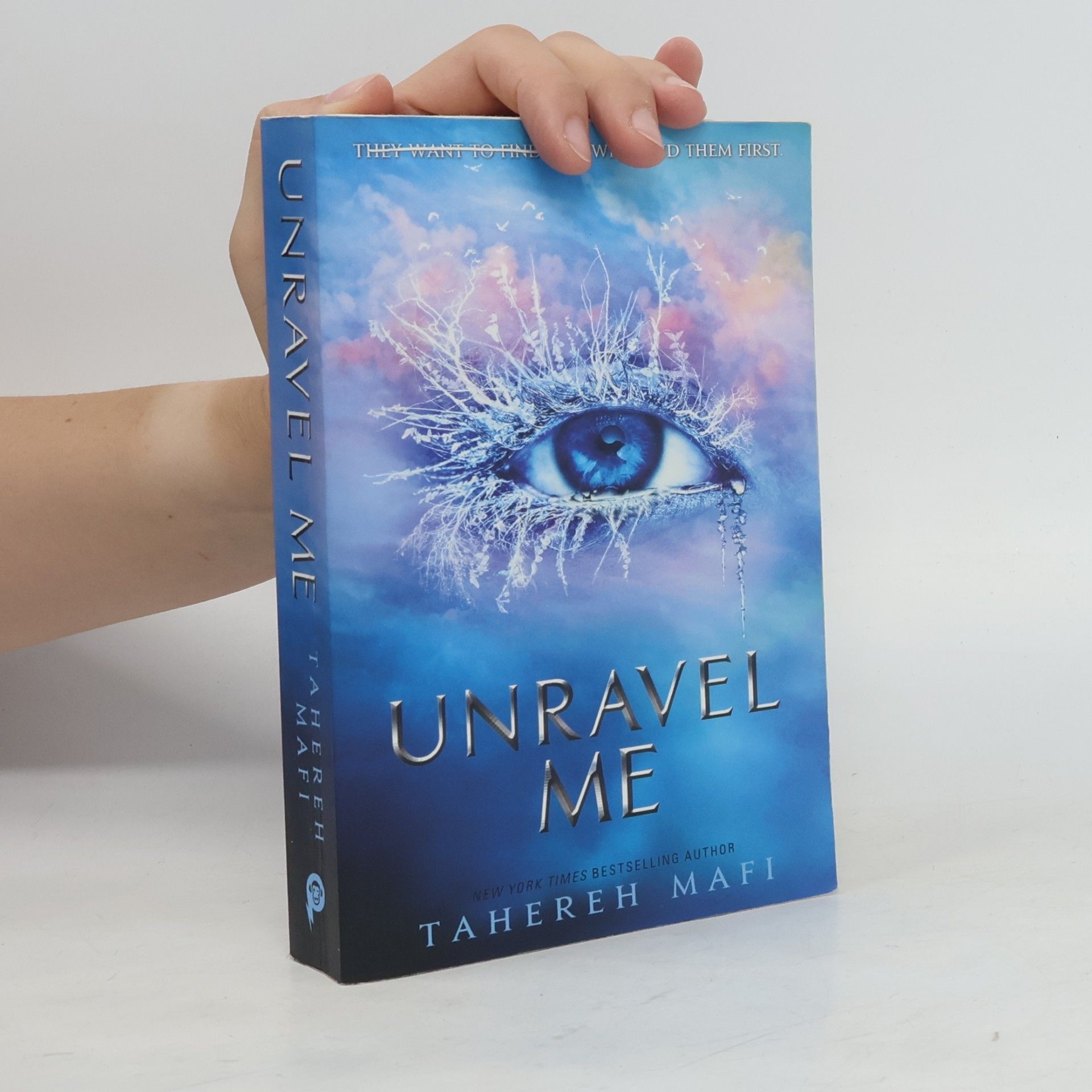 Tahereh Mafi Unravel me