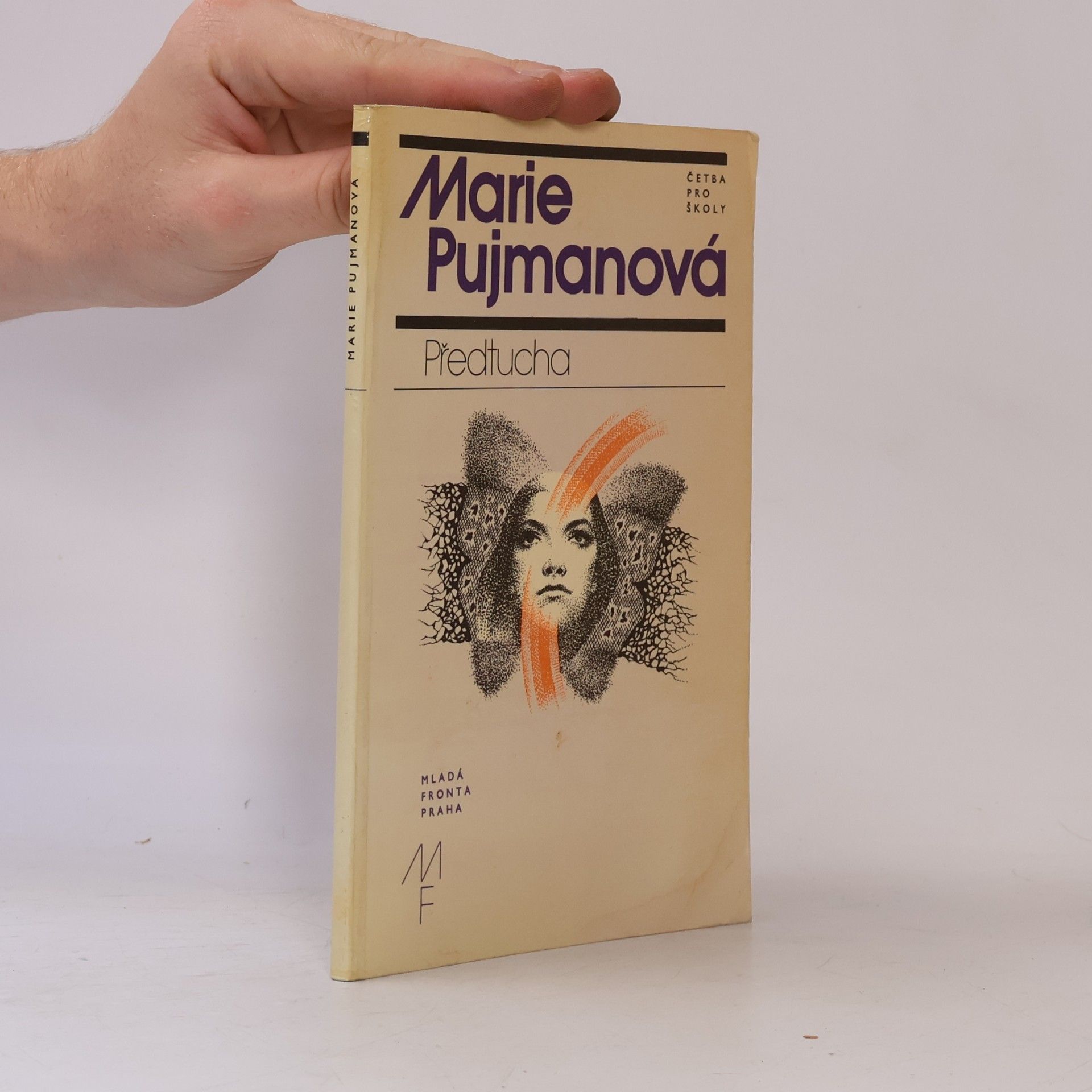 Marie Pujmanová Předtucha