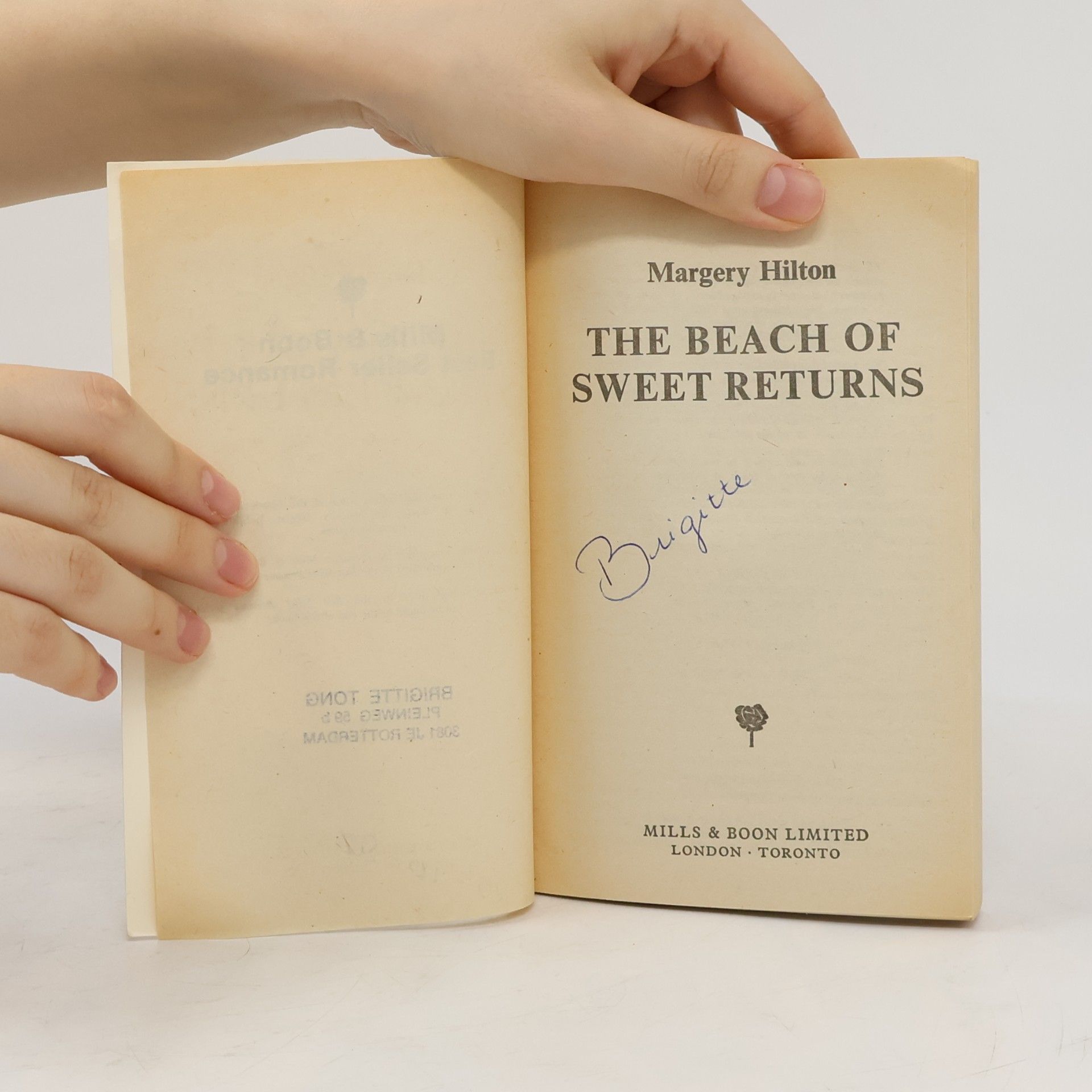 Margery Hilton The Beach of Sweet Returns