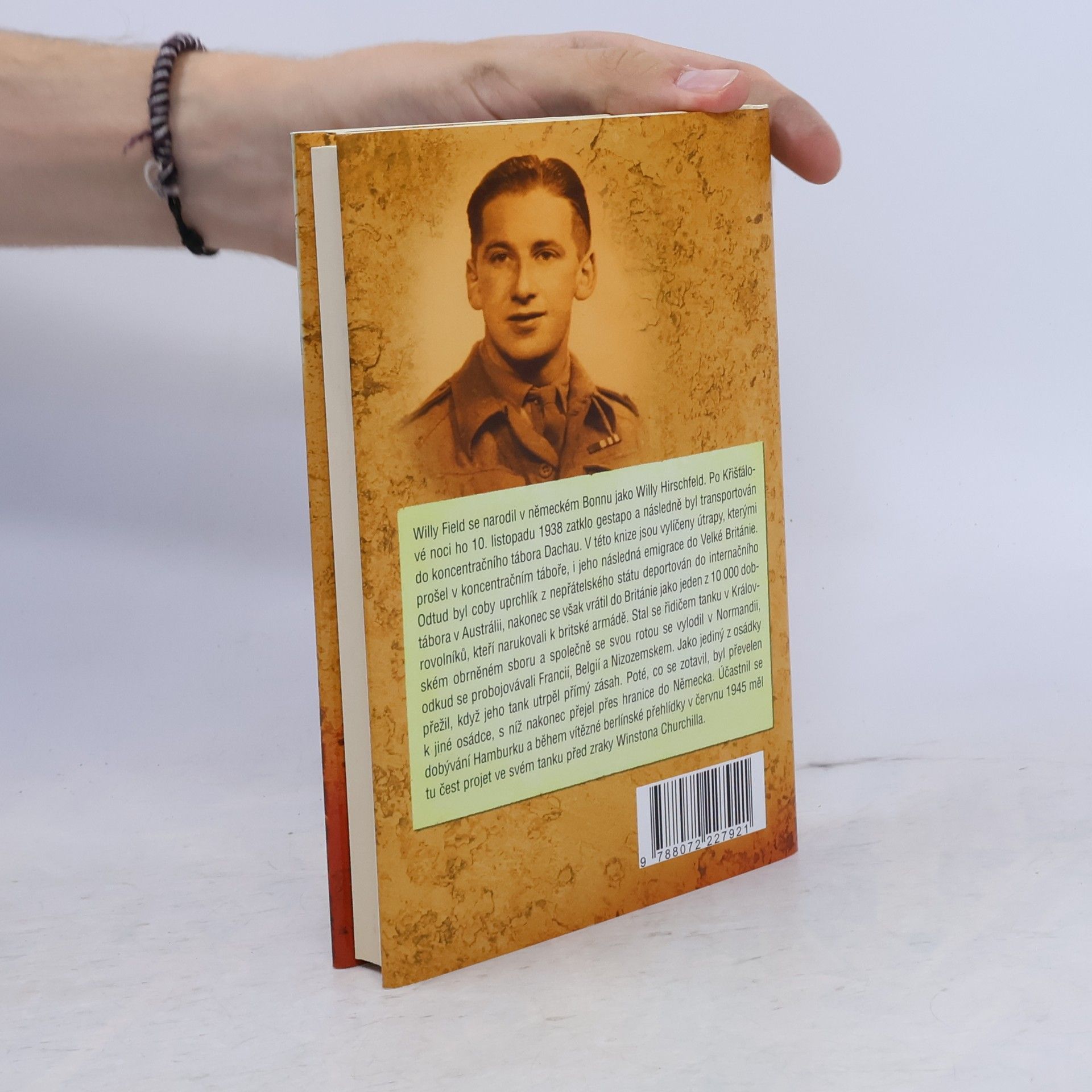 Helen P. Fry Z Dachau do Dne vítězství