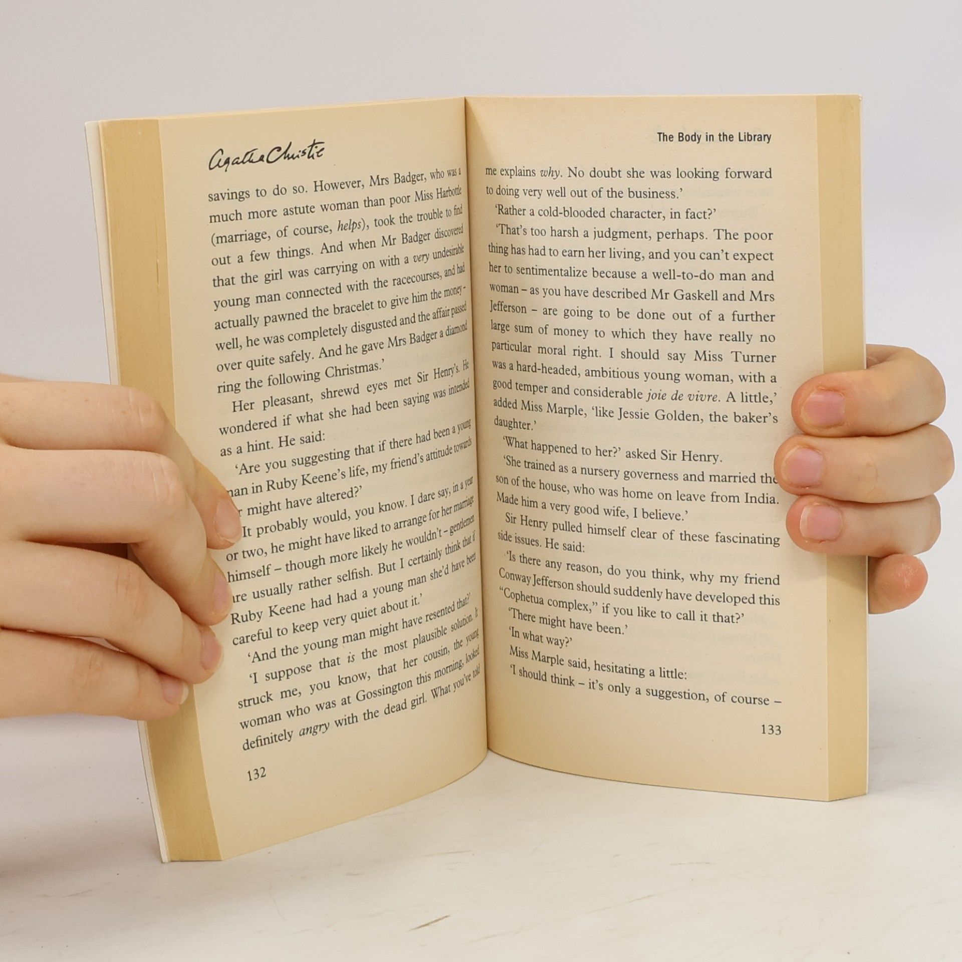 Agatha Christie The body in the library