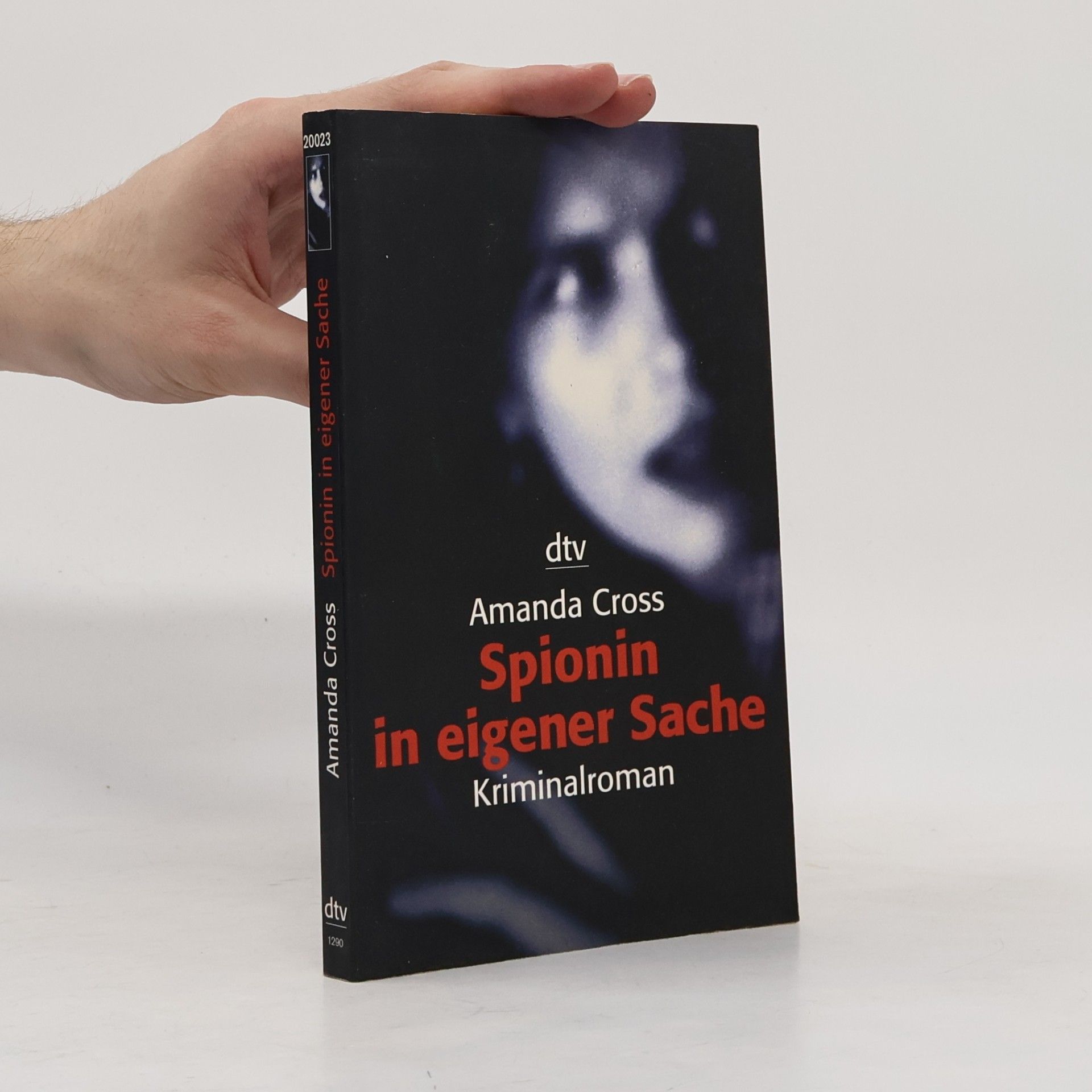 Amanda Cross Spionin in eigener Sache