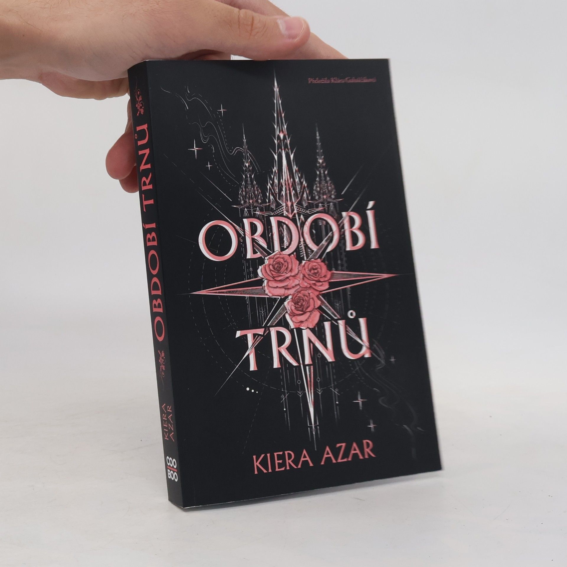 Kiera Azar Období trnů