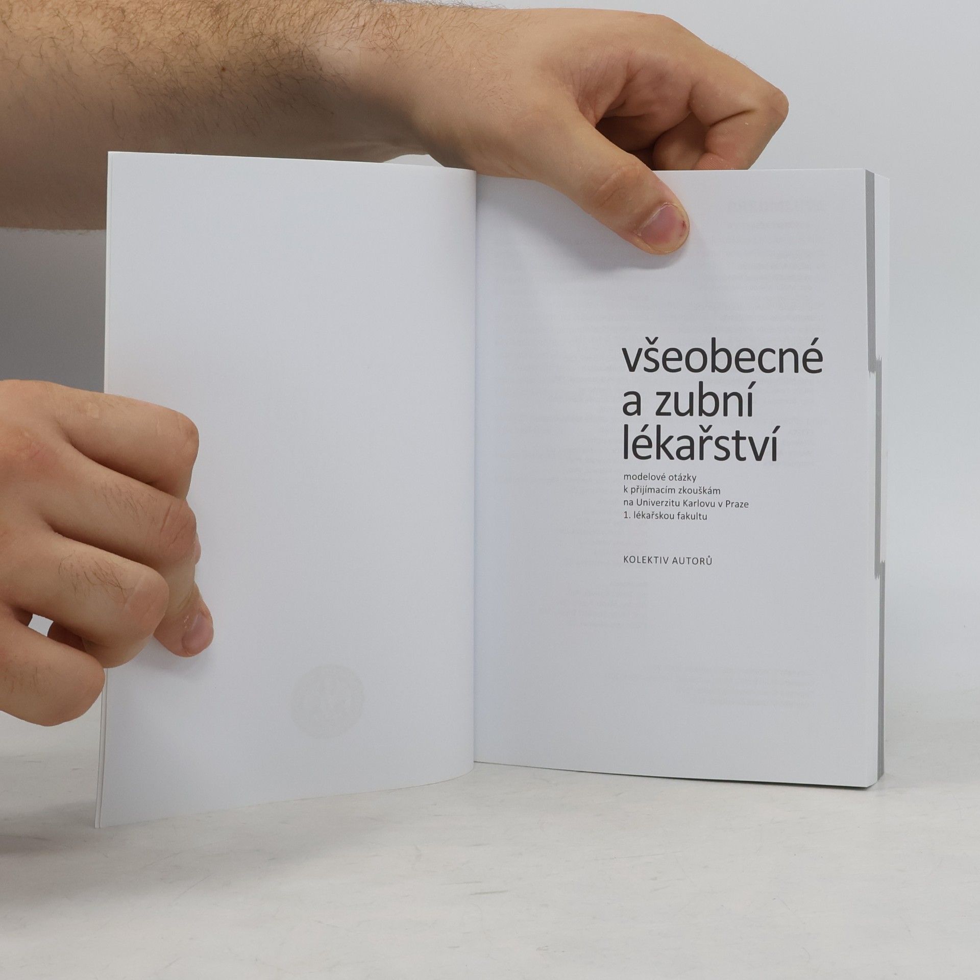 Auteurscollectief Všeobecné a zubní lékařství
