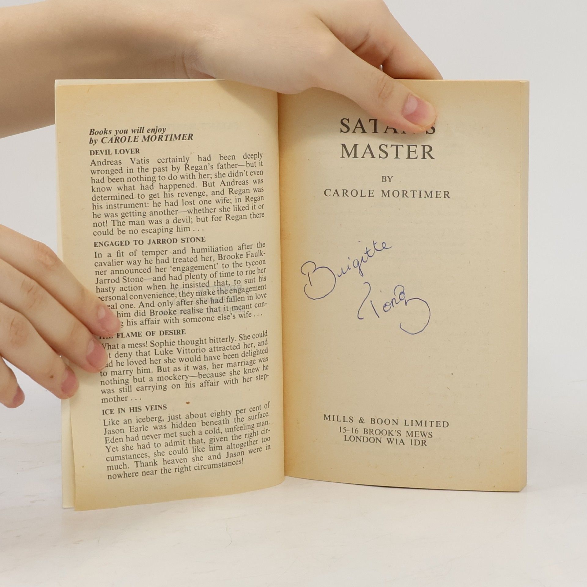 Carole Mortimer Satan's Master