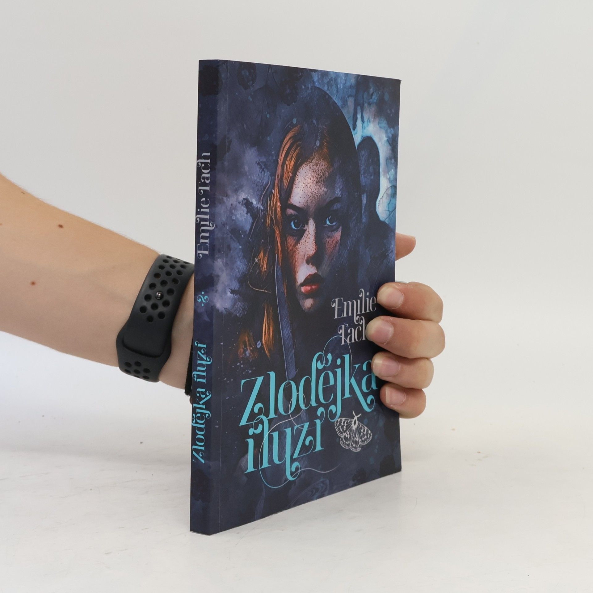 Emílie Tach Zlodějka iluzí