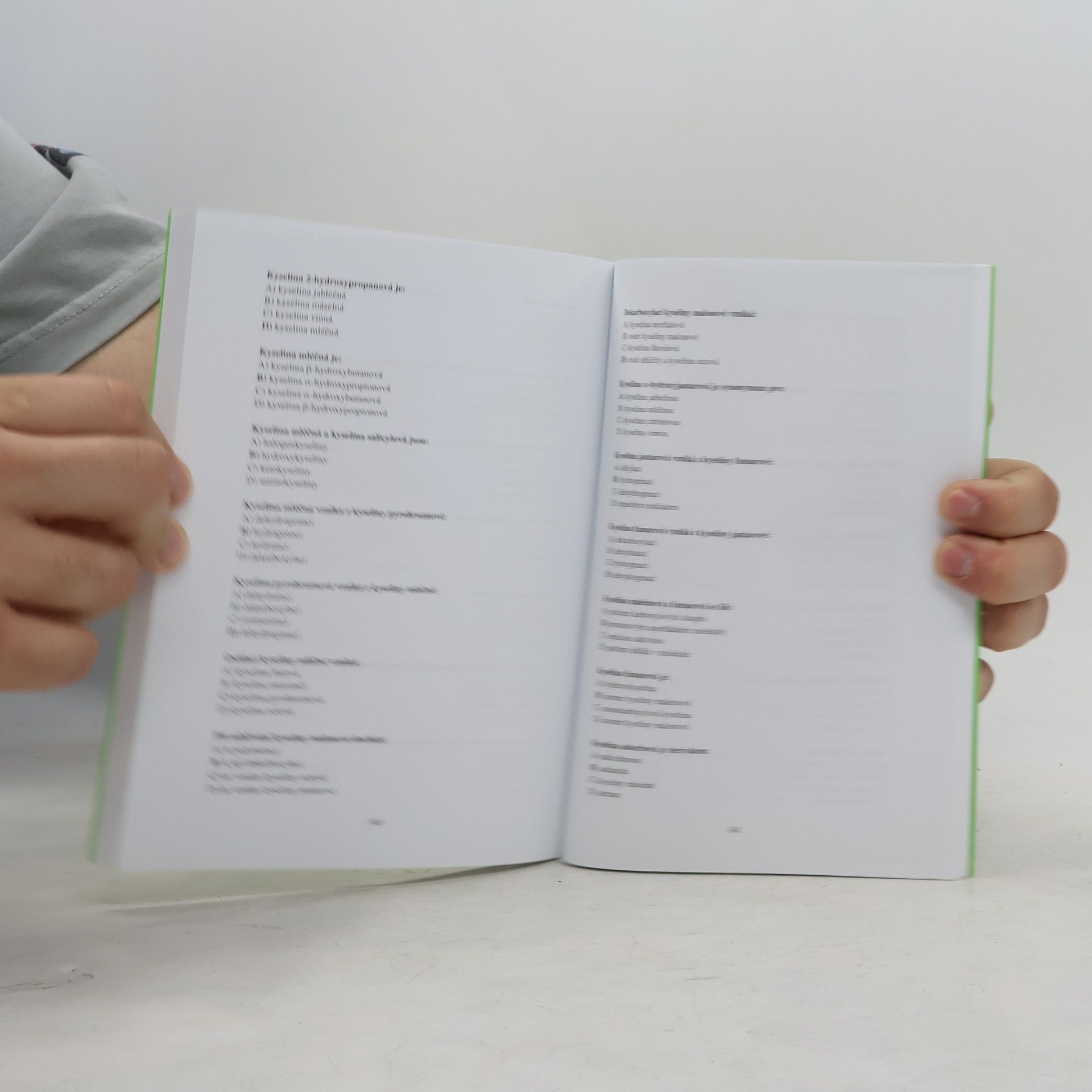 Autorenkollektiv Modelové otázky z chemie pro přijímací zkoušky