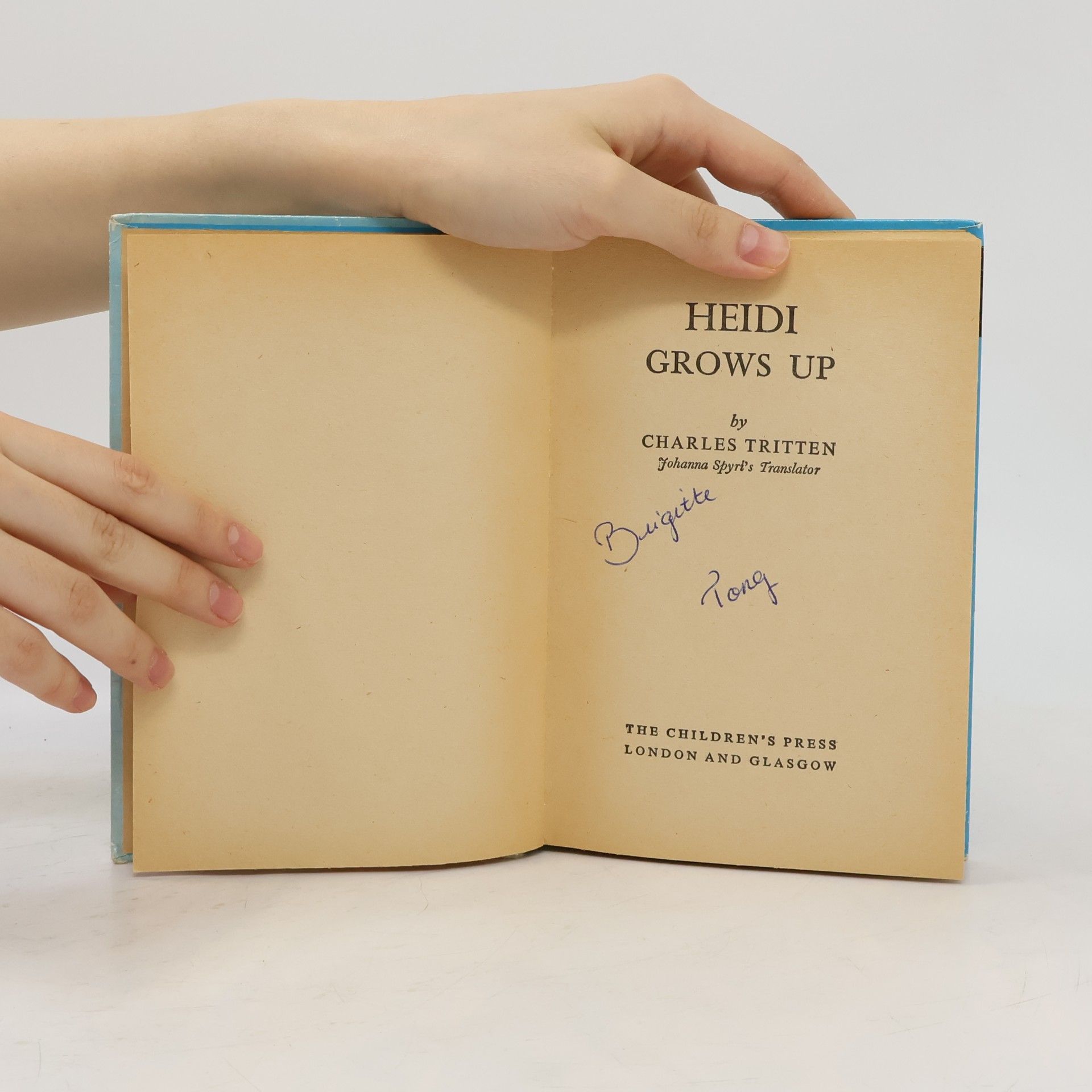 Charles Tritten Boys' & Girls' Library: Heidi Grows Up