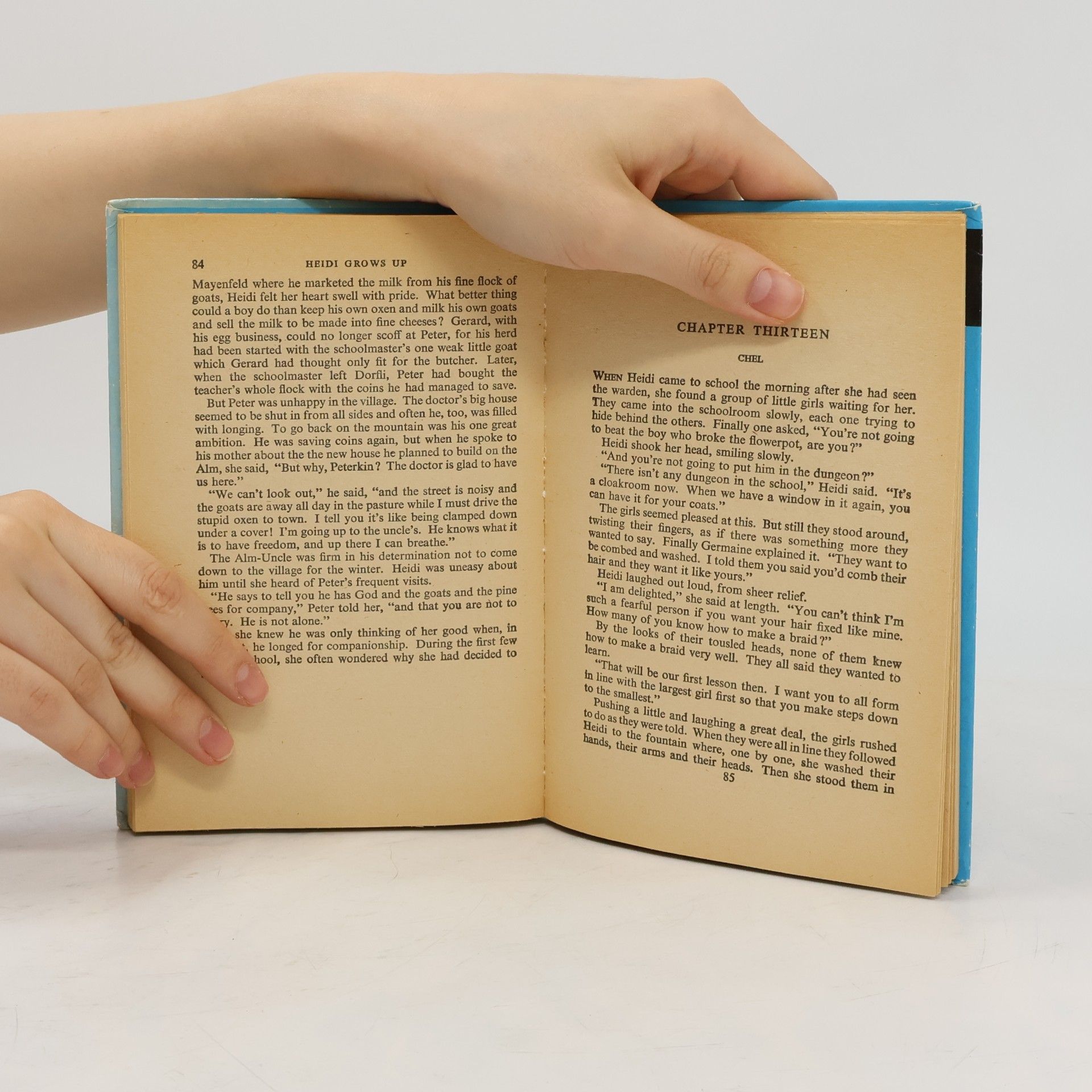 Charles Tritten Boys' & Girls' Library: Heidi Grows Up